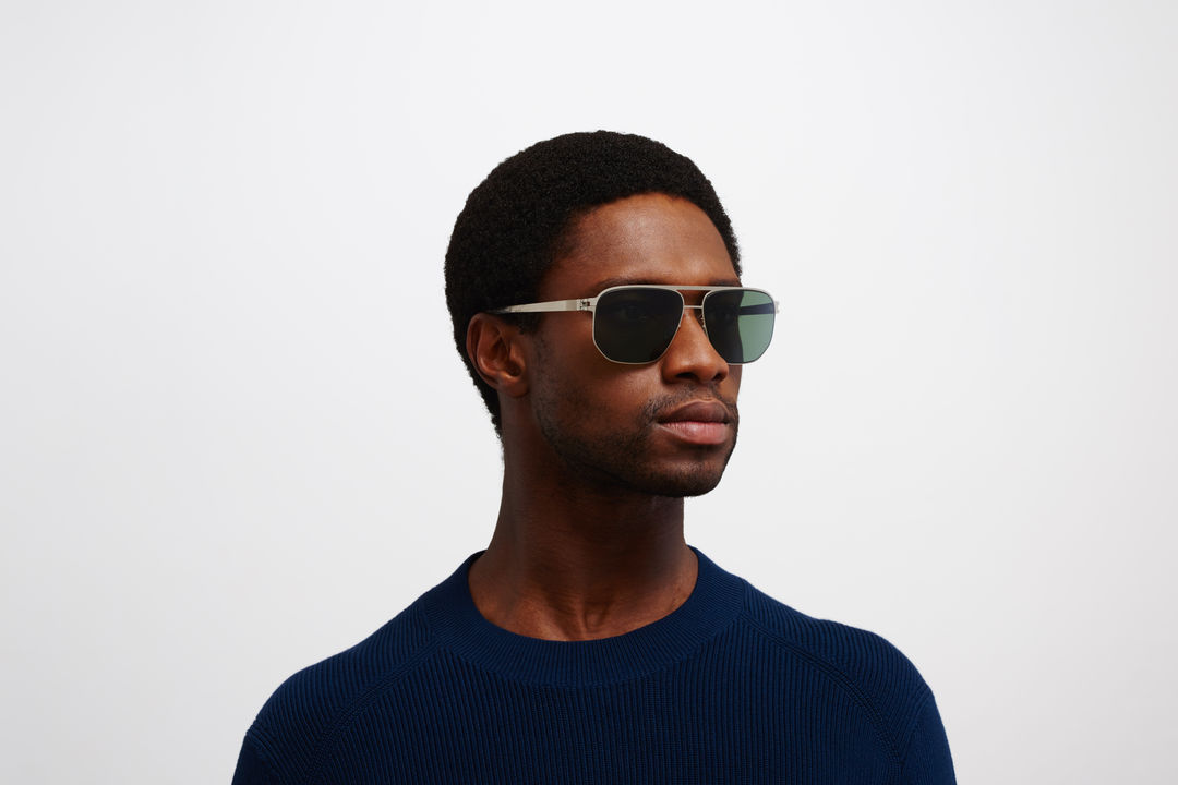 MYKITA PERRY Matte Silver/Black / Polarised Pro Green 15