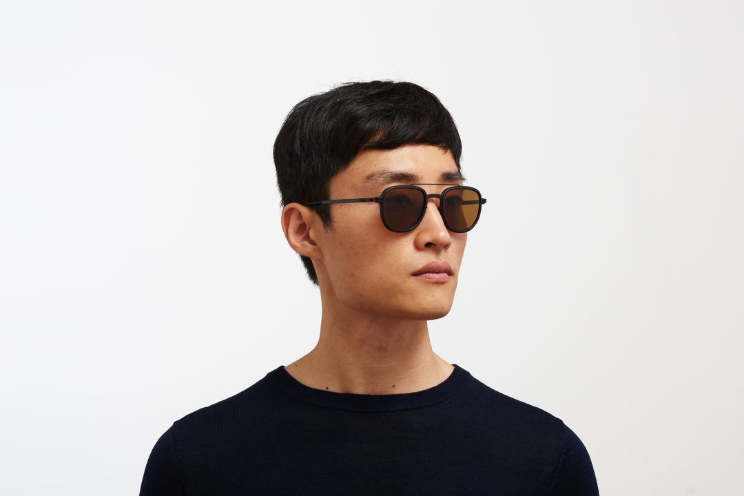 MYKITA ALDER MH6 Pitch Black/Black / Polarized Pro Amber Brown