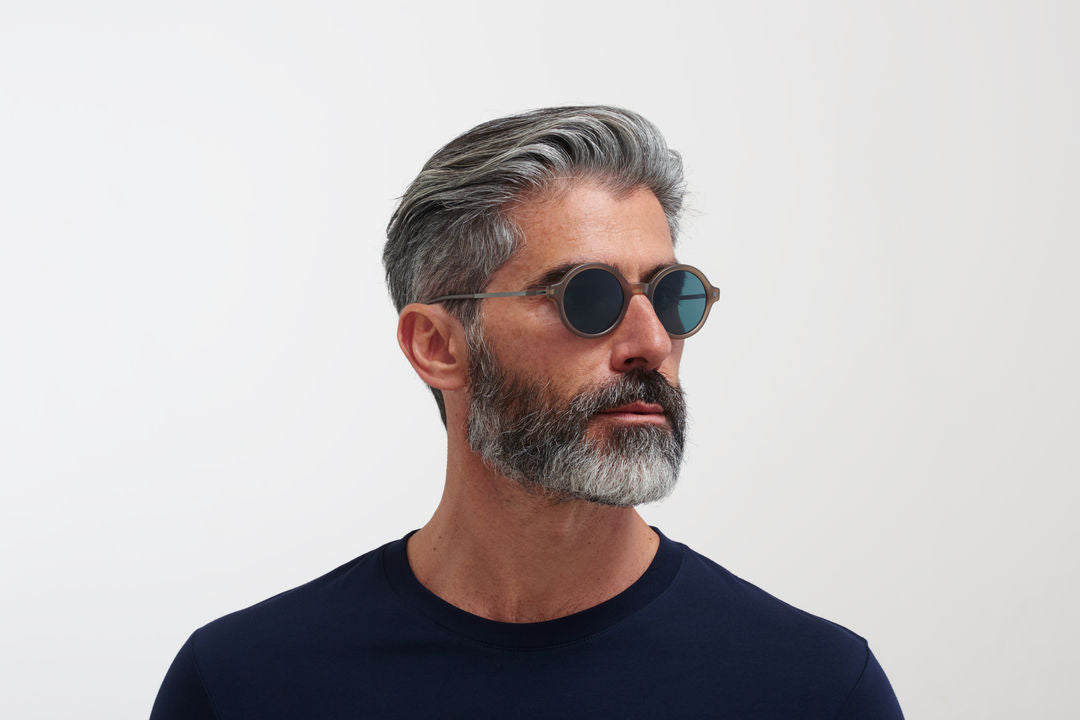 MYKITA ESBO C106 Matte Taupe/Shiny Graphit / Polarized Pro Ocean Blue