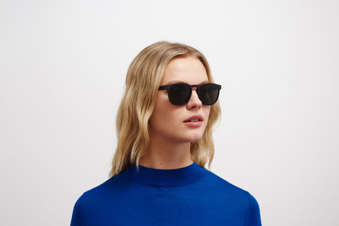 MYKITA LOVELL MD1 Pitch Black / Dark Grey Solid