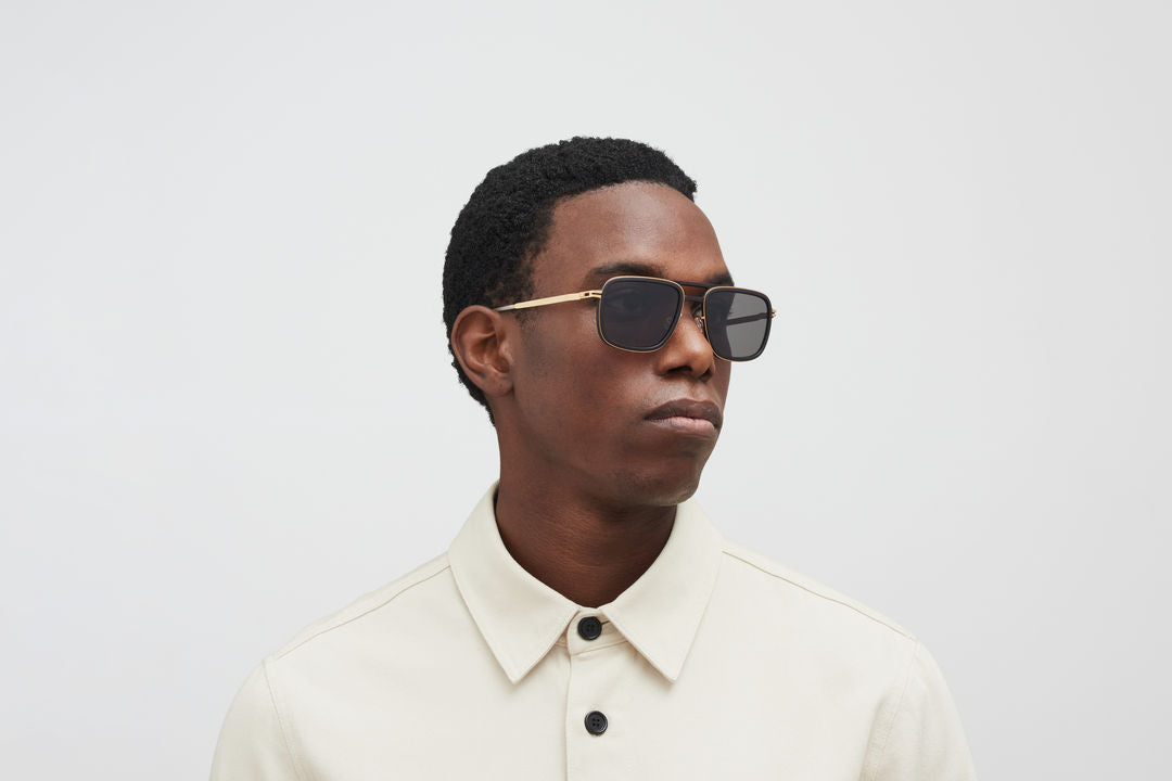 MYKITA SPRUCE MH7 Pitch Black/Glossy Gold / Polarized Pro Hi-Con Grey