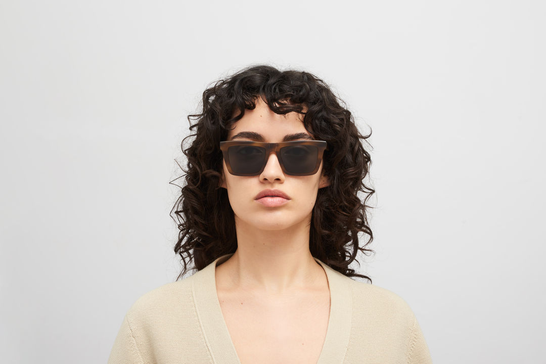 MYKITA LOME Chilled Raw Galapagos/Silver / Dark Grey Solid