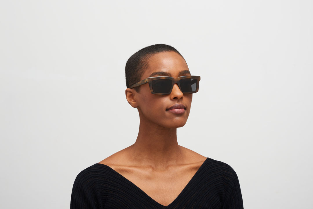 MYKITA DAKAR Chilled Raw Galapagos/Silver / Dark Grey Solid