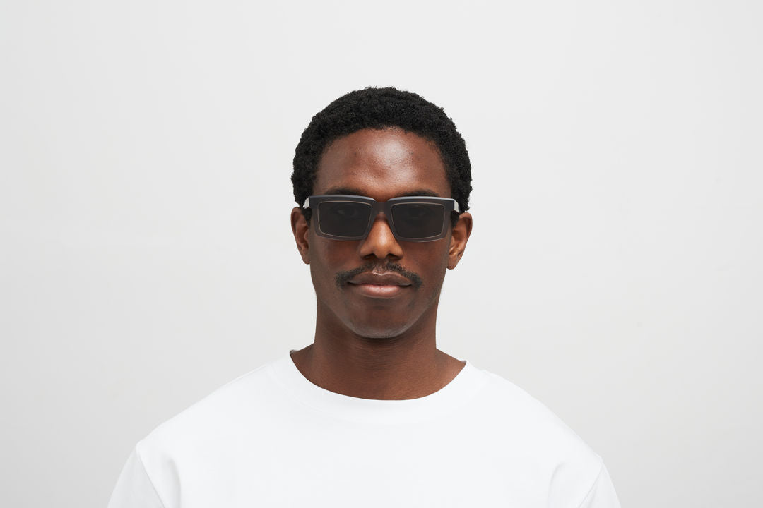 MYKITA DAKAR Chilled Raw Clear Ash/Silver / Dark Grey Solid