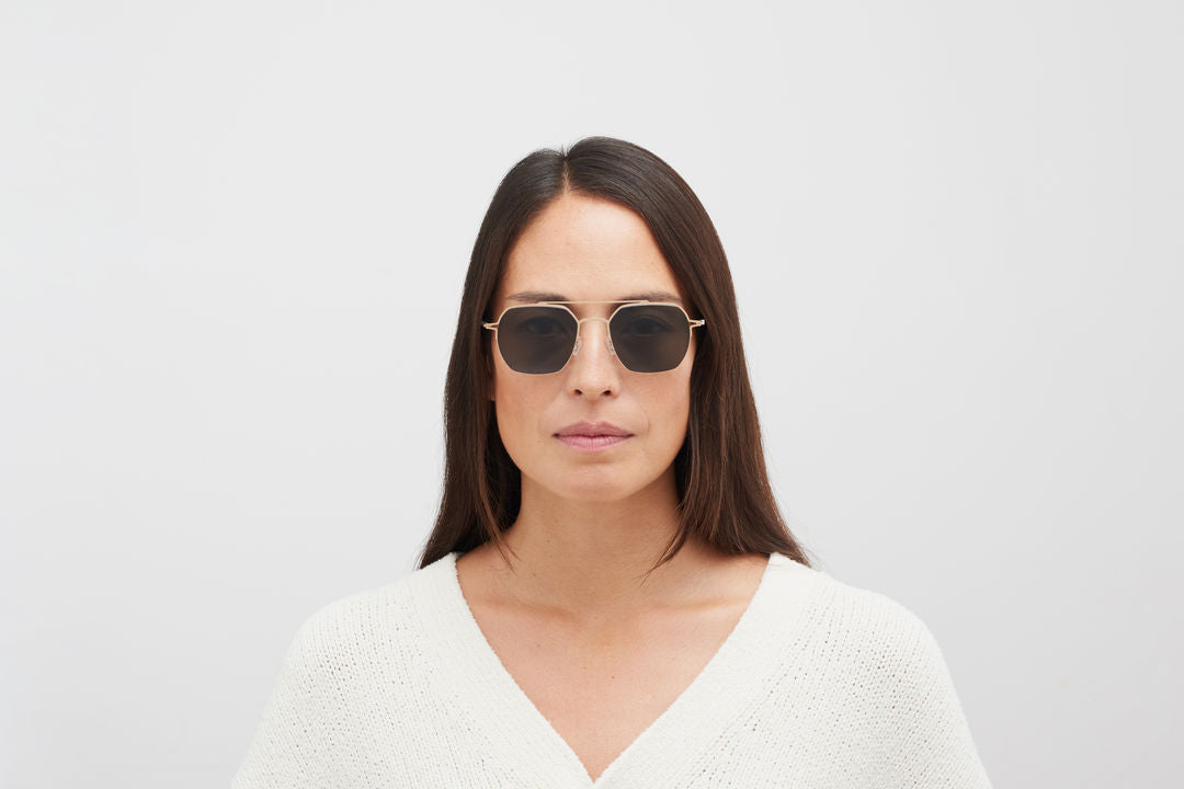 MYKITA ARLO Champagne Gold / Dark Grey Solid