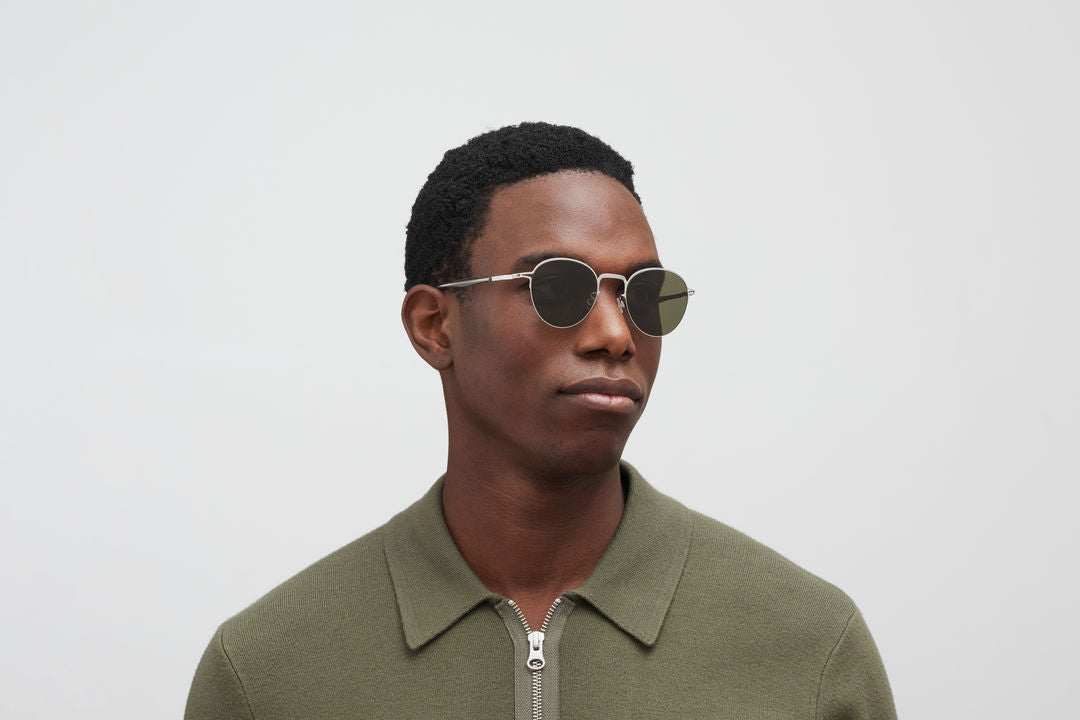 MYKITA TATE Shiny Silver / Raw Green Solid