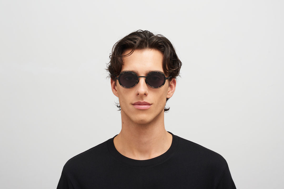 MYKITA PEARL A16 Black/Antigua / Cool Grey Solid