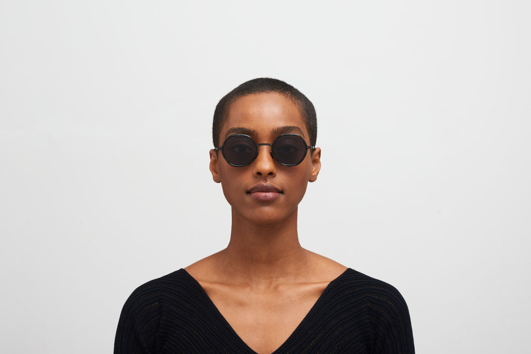 MYKITA ALYA A16-Black/Antigua / Cool Grey Solid