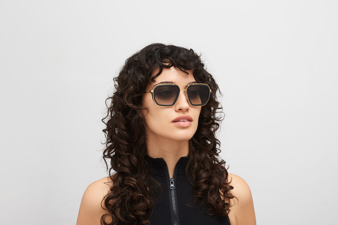 MYKITA MOJAVE MH7 Pitch Black/Glossy Gold / Raw Black Gradient