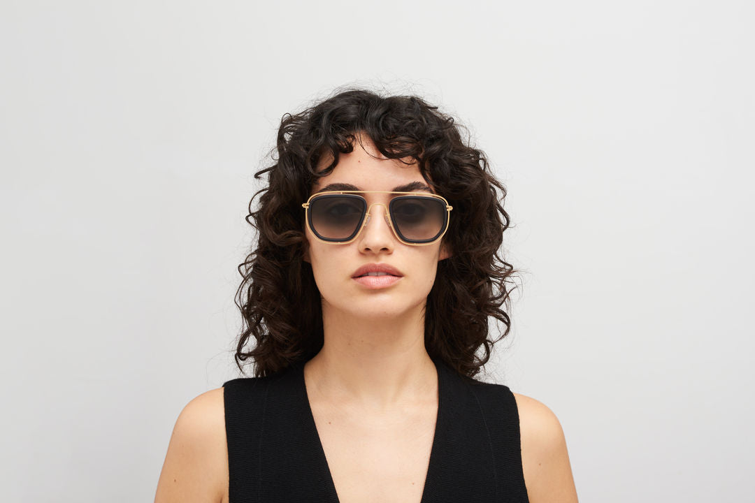 MYKITA FERLO MH7 Pitch Black/Glossy Gold / Raw Black Gradient