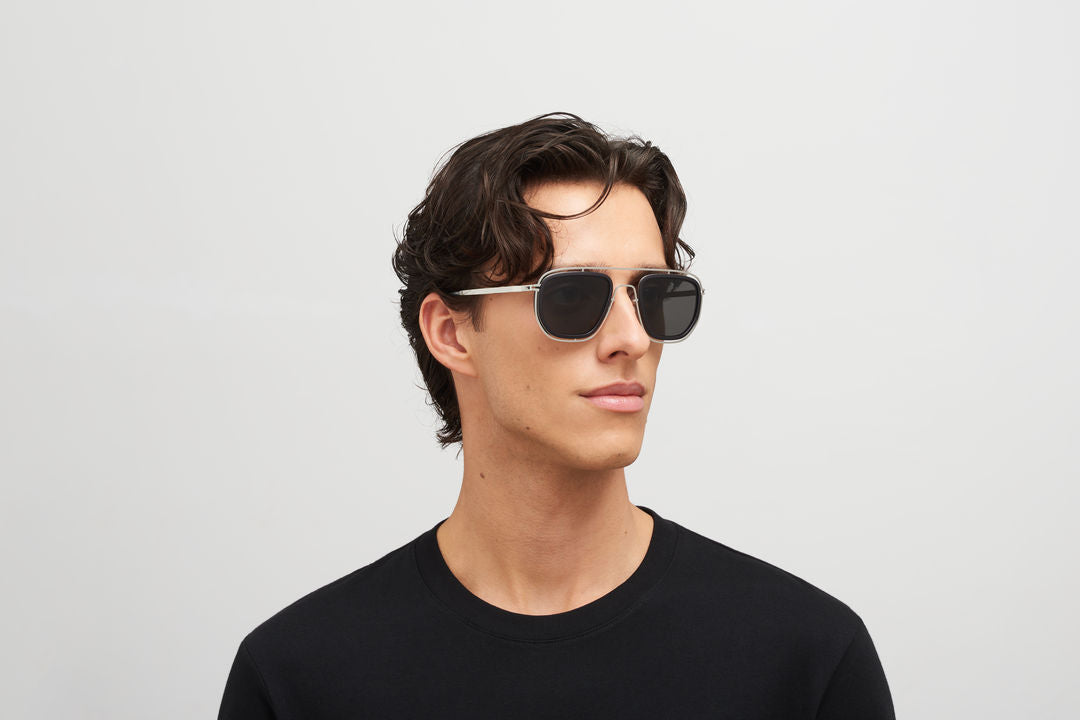 MYKITA FERLO MH22 Pitch Black/Shiny Silver / Dark Grey Solid