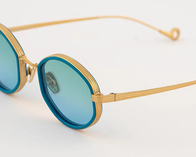 Side profile of EYEPETIZER Naomi C.T-4-43 sunglasses showing the temple and bridge.