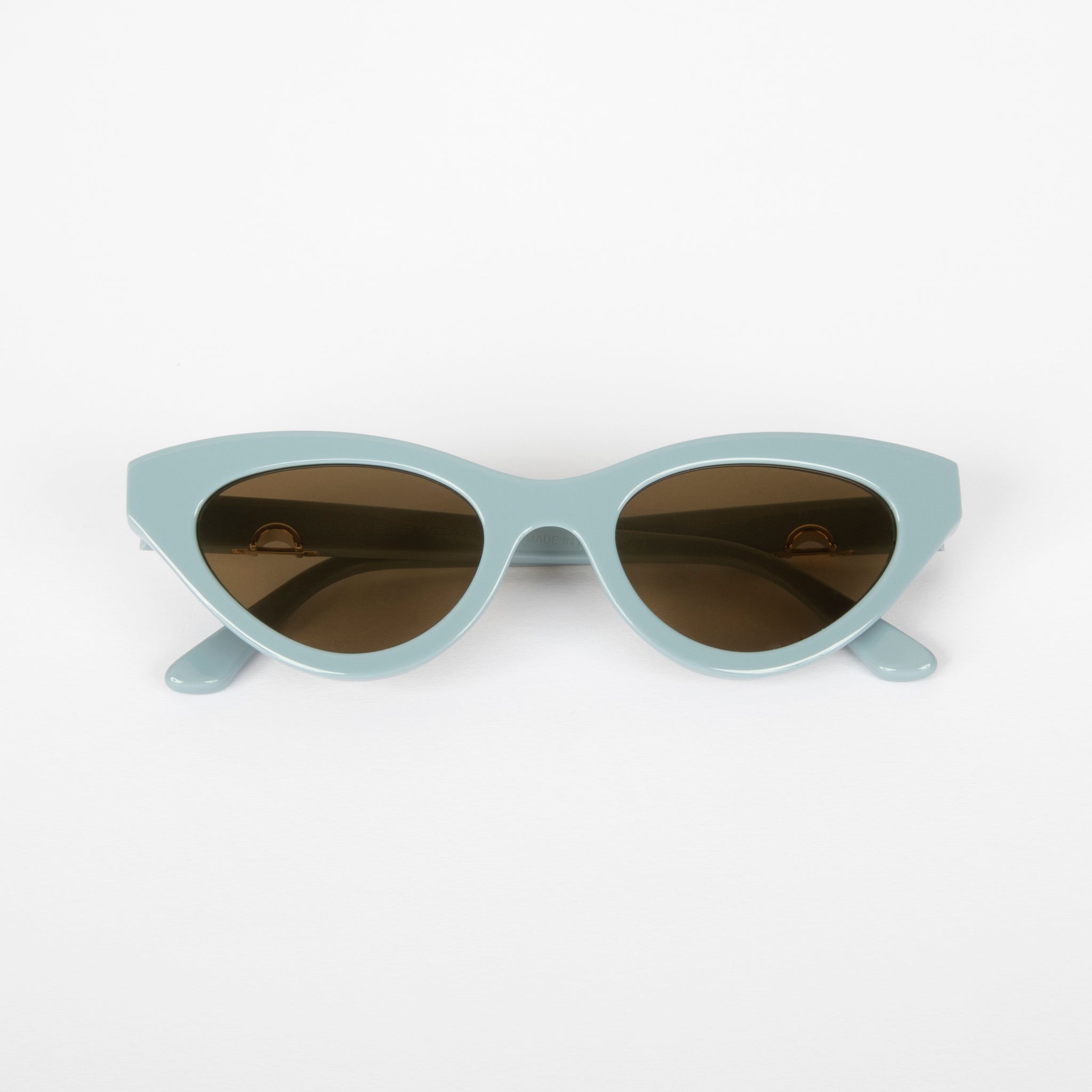 Kety . Light Blue