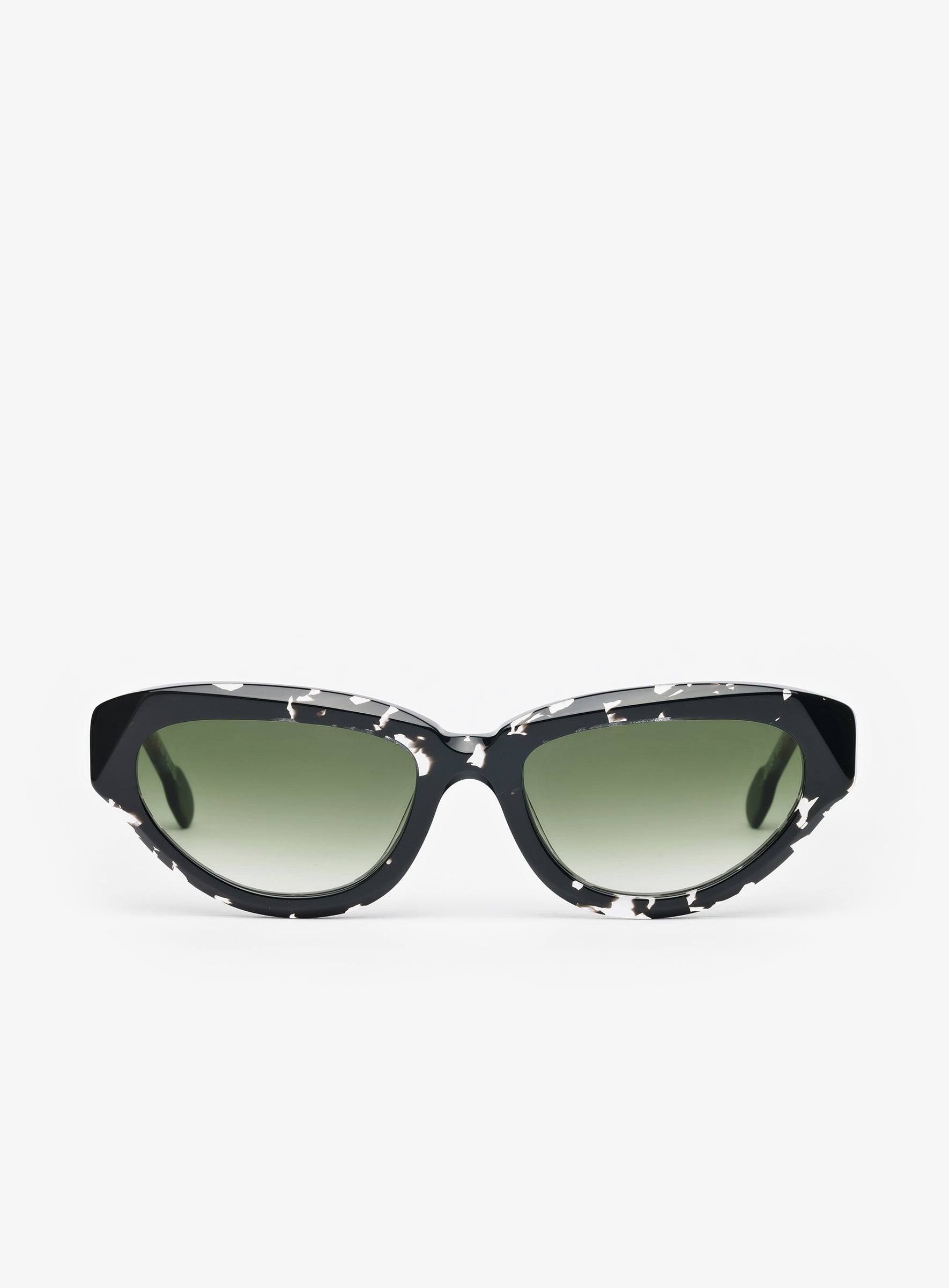LUCIEN Black Havana