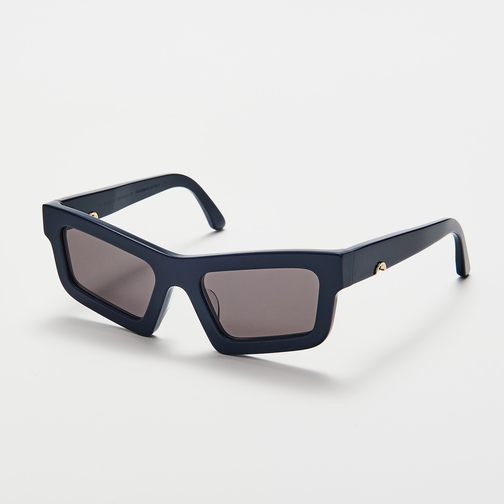 Tilde . Blue