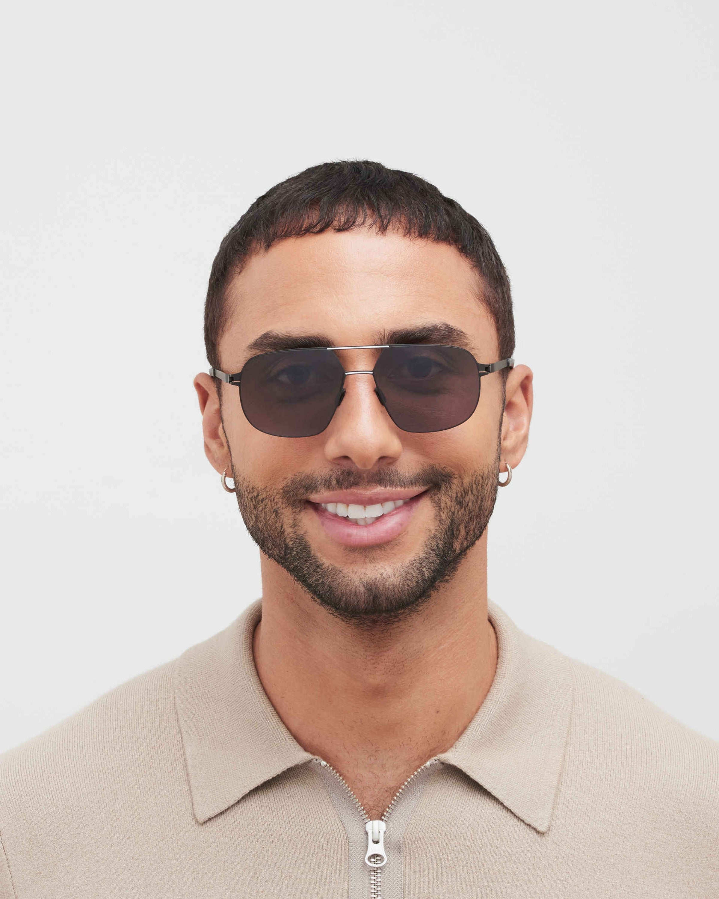 MYKITA ANGUS BLACK/WHITE Black/White / Polarized Pro Hi-Con Grey