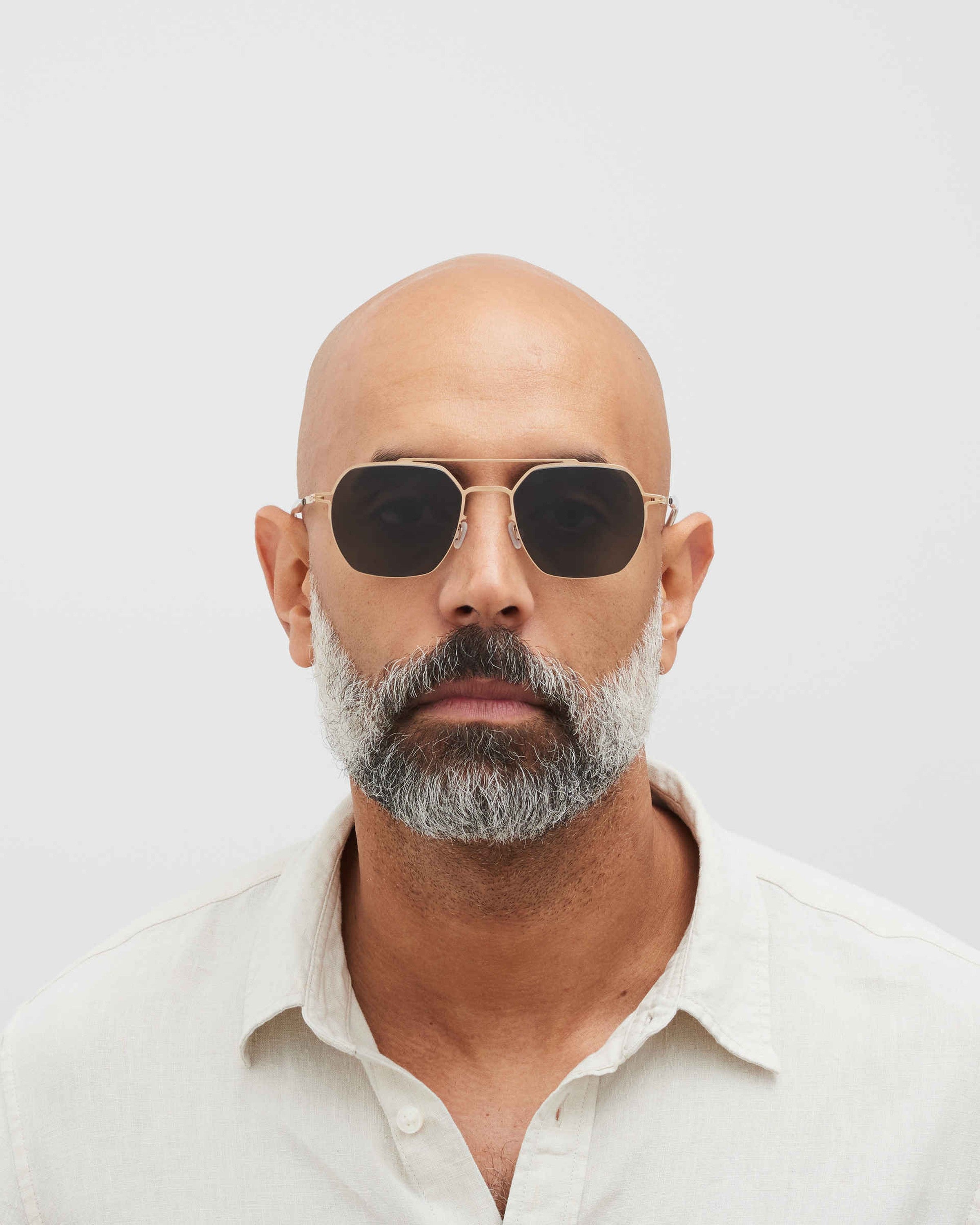MYKITA ARLO CHAMPAGNE GOLD Champagne Gold / Darkgrey Solid