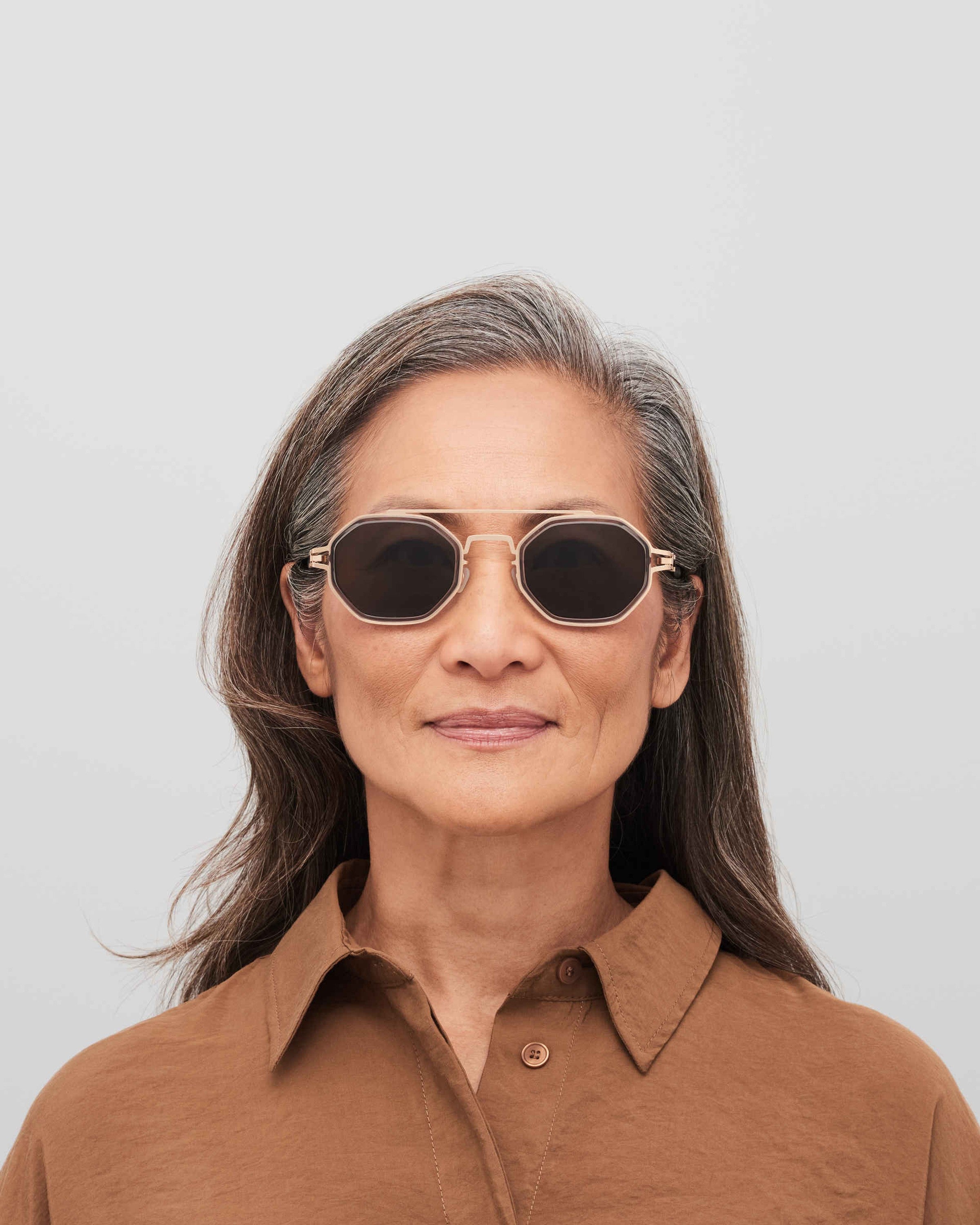 MYKITA ARTURO A83 CHAMPAGNE GOLD/CLEAR ASH Champagne Gold/Clear Ash / Rawgreen Solid