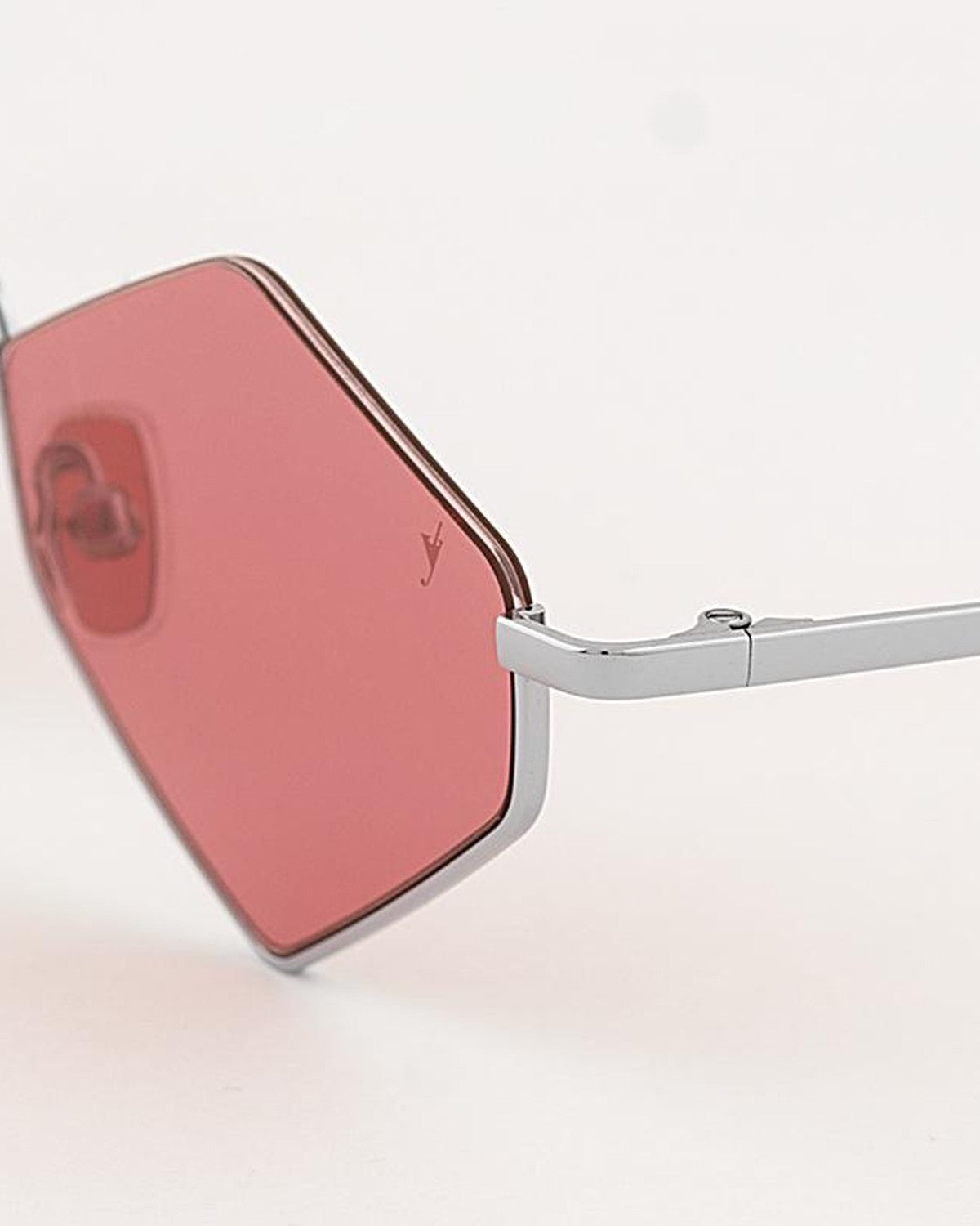 Detail of the left temple and lens attachment on EYEPETIZER ASAKUSA C.1-66 sunglasses.