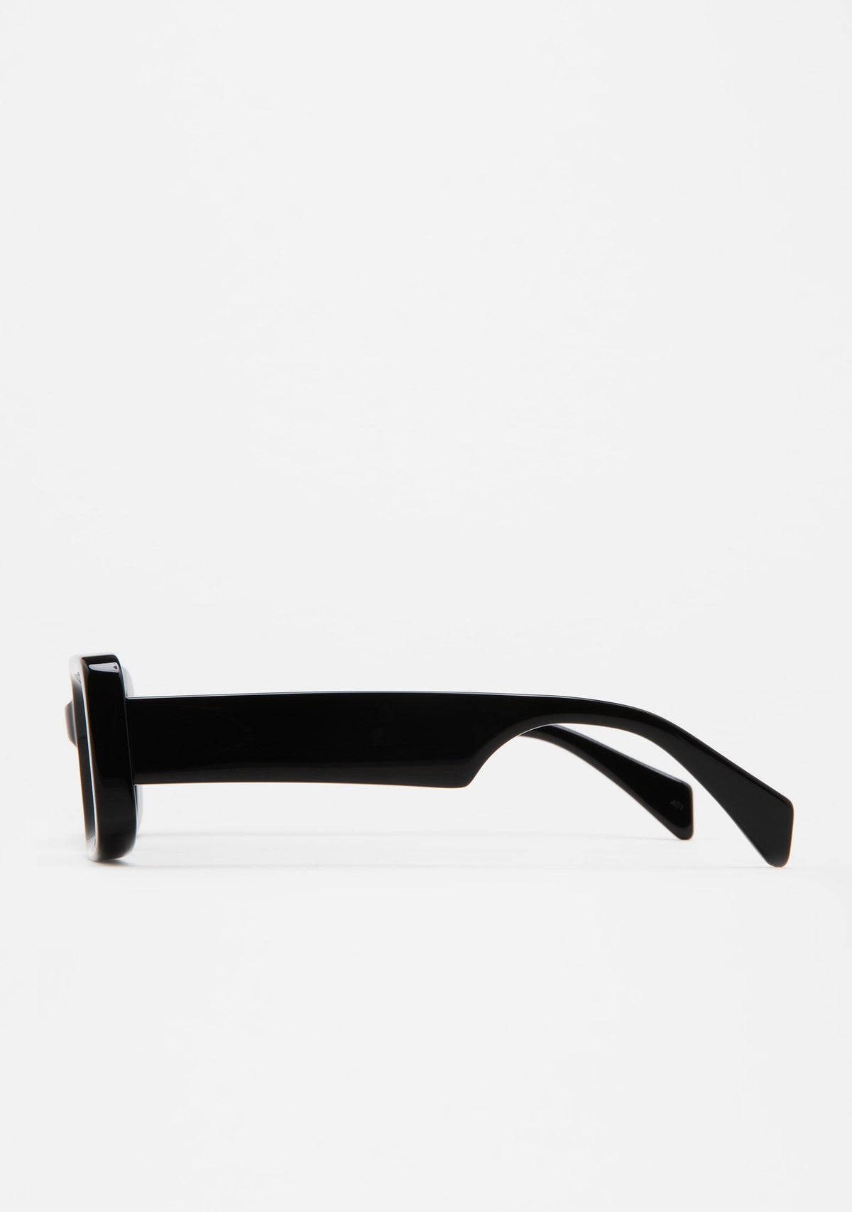 Side profile of KALEOS Barbarella 17 sunglasses showing the left temple.