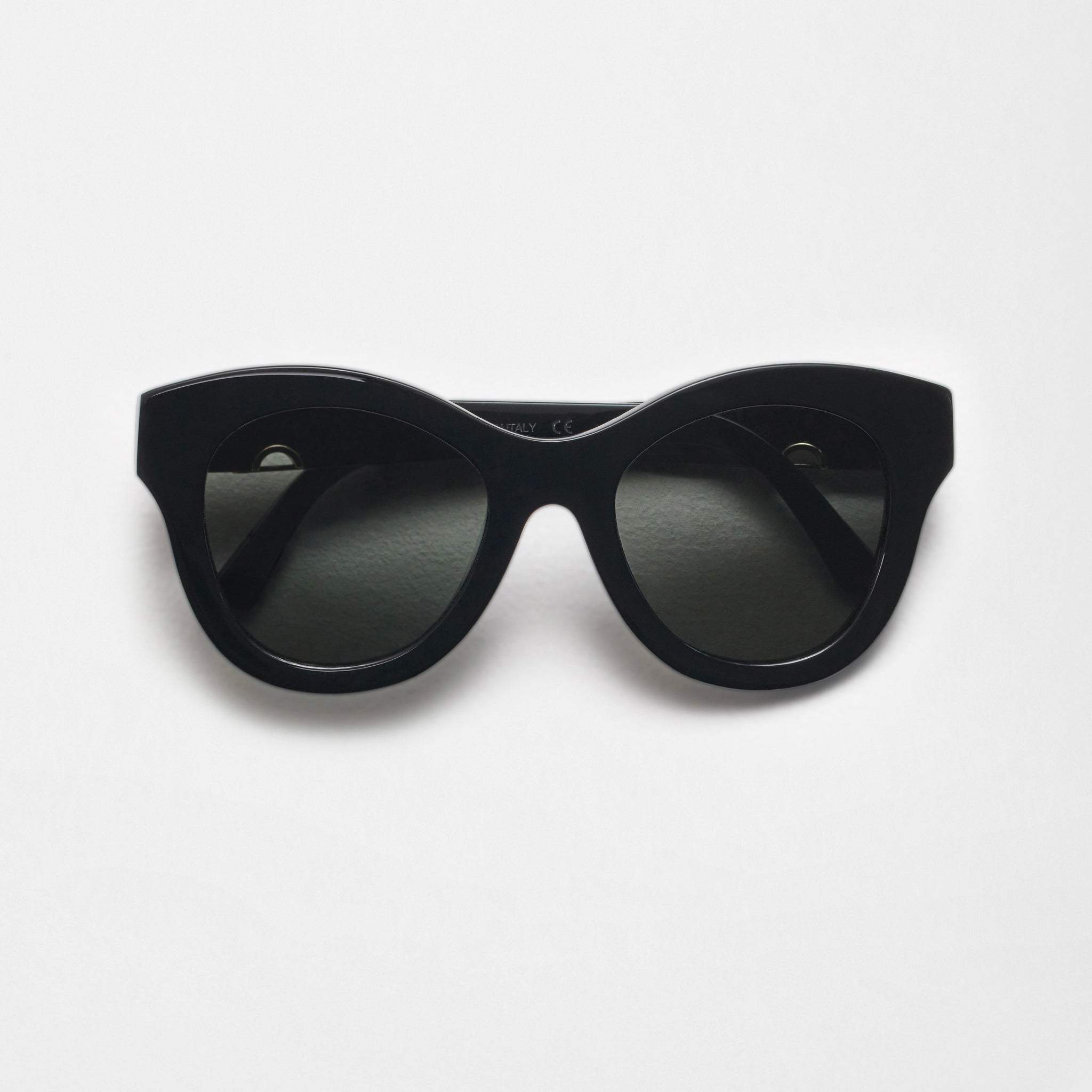Cami . Black