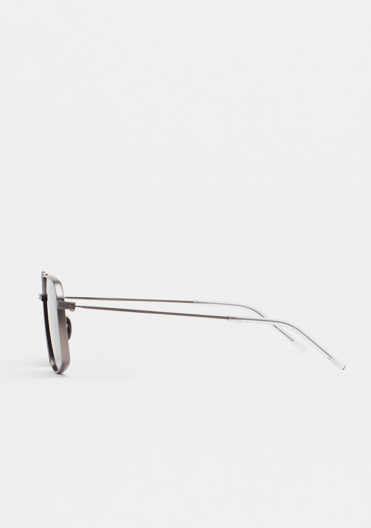 Side profile of KALEOS DonnellyTitanium 01 sunglasses showing the temple.