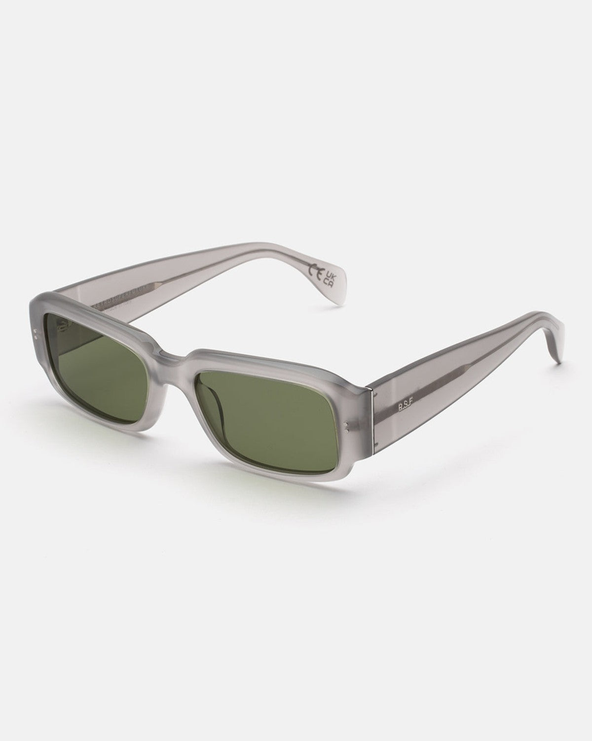 Angle view of RETROSUPERFUTURE Etrusco Light Grey sunglasses.