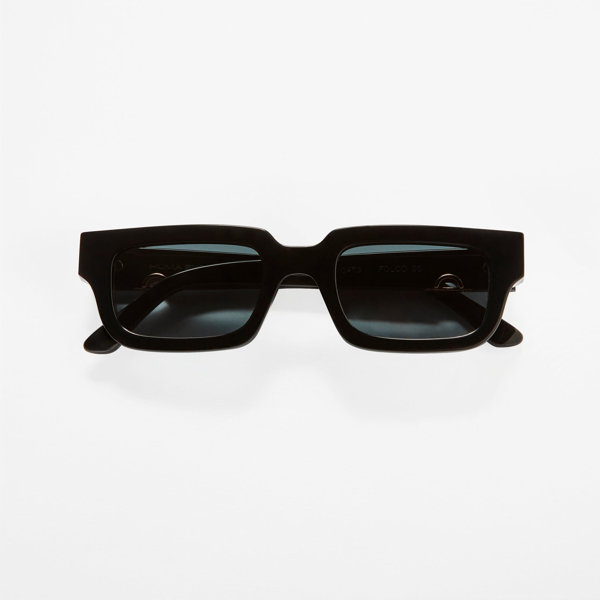 Folco . Black