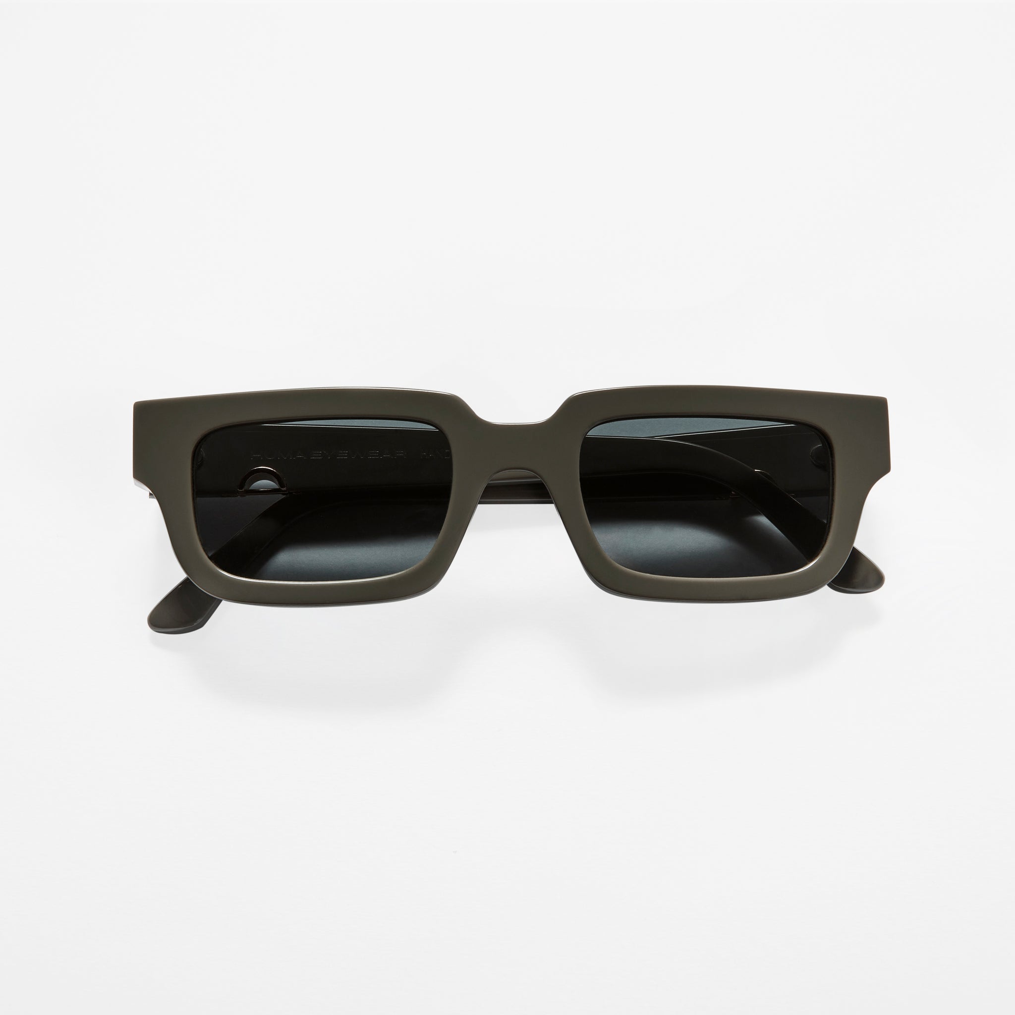 Folco . Gray