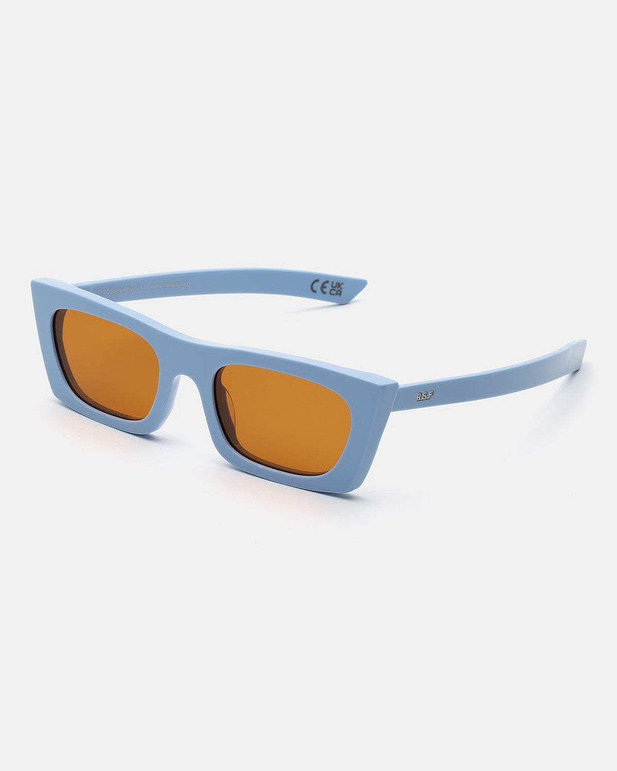 Angle view of RETROSUPERFUTURE Fred 2.0 Coolcat sunglasses.