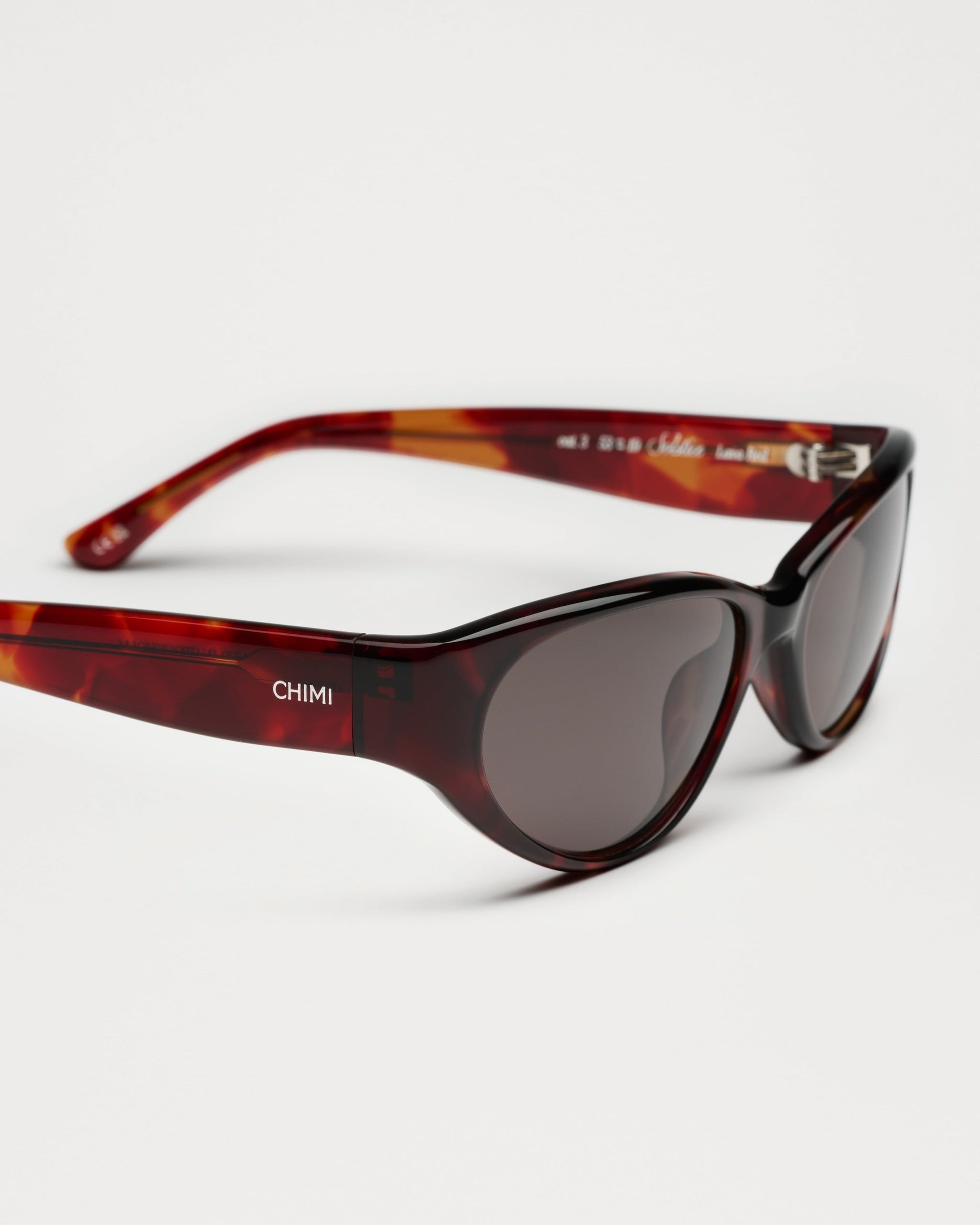 CHIMI Solstice Lava Red Black Lava Red / Black