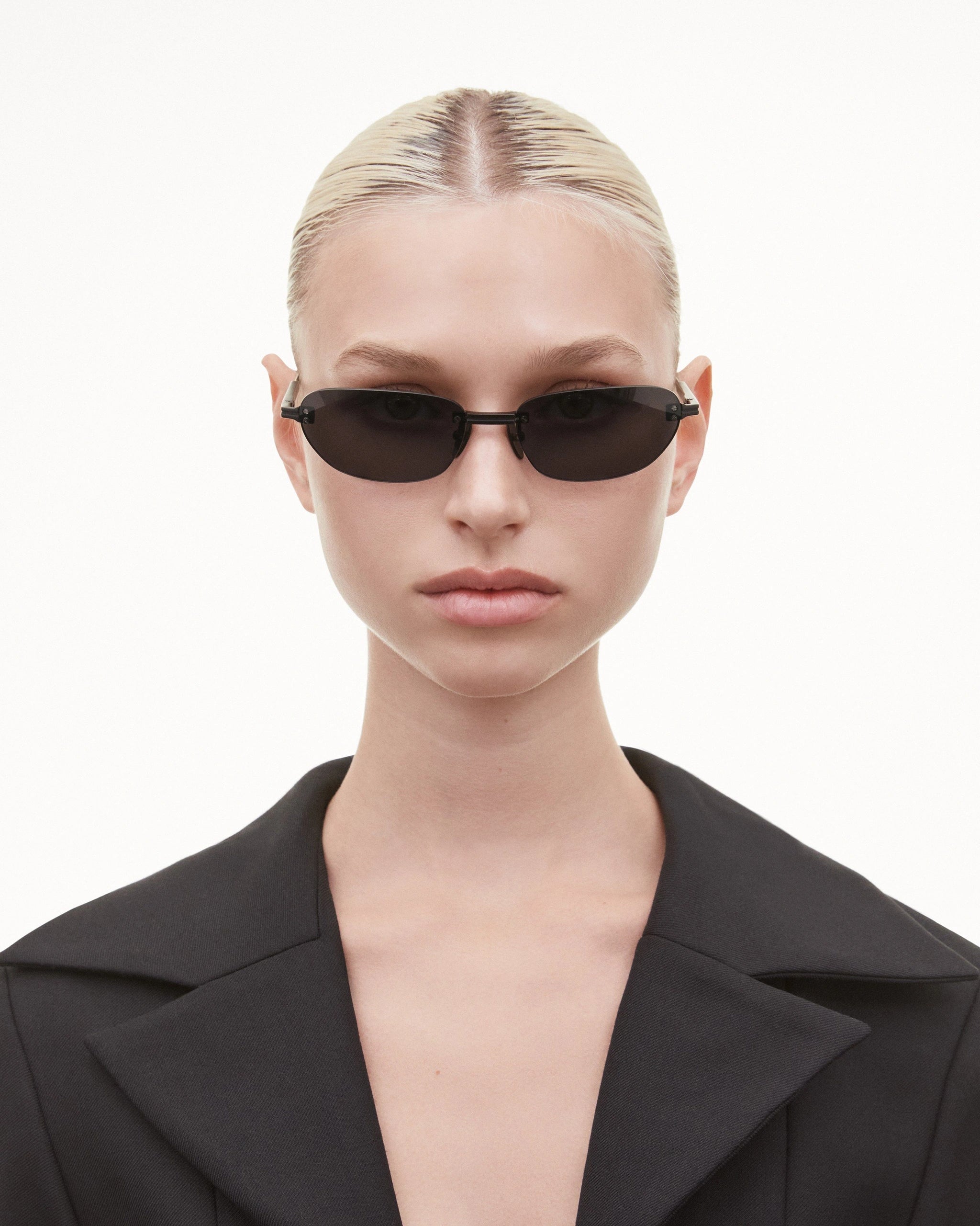Rimless Oval