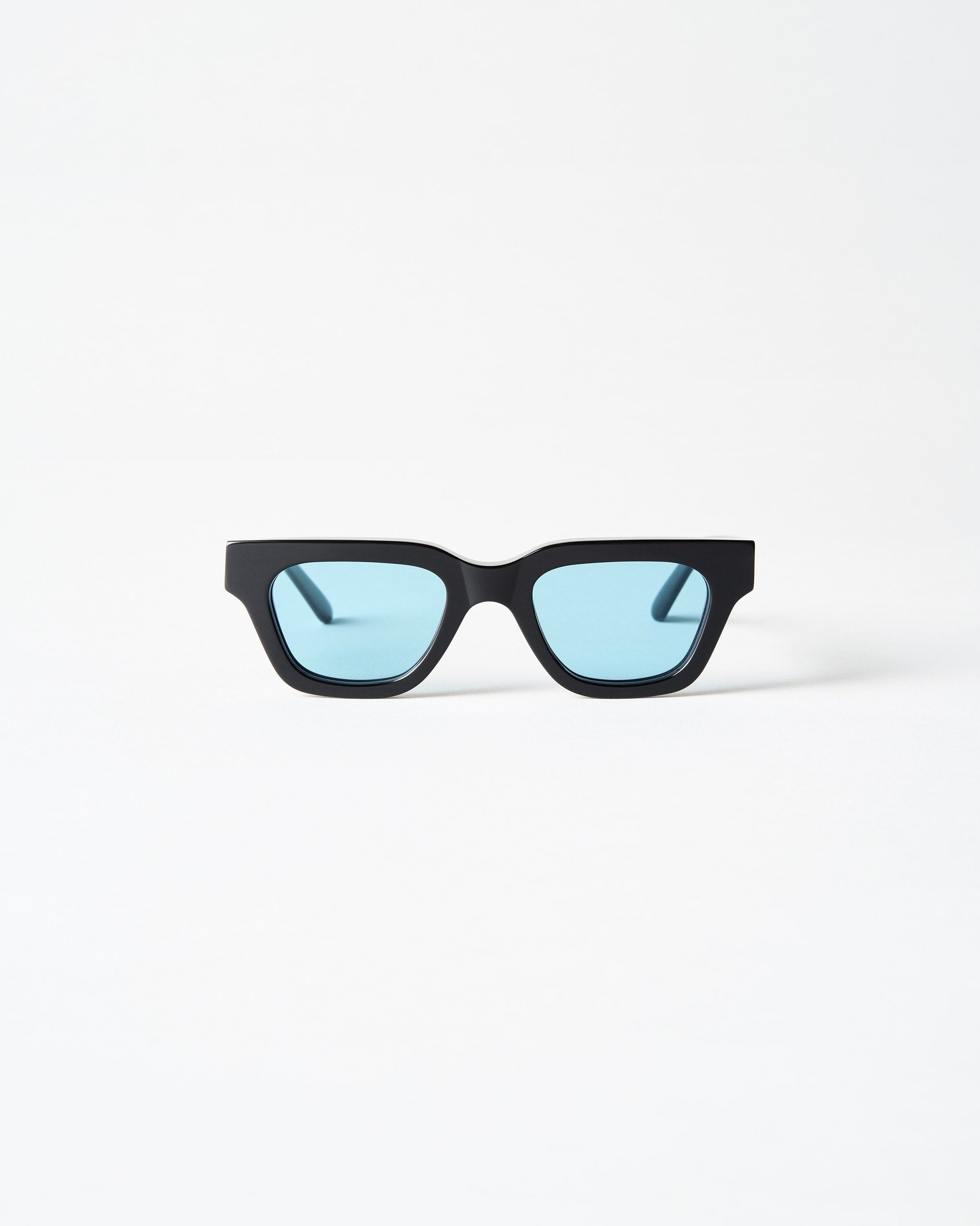 11 Lab Lens Blue