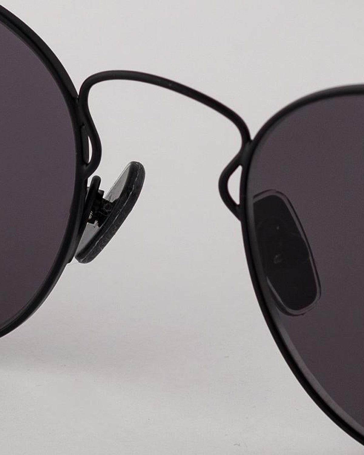 Close-up of the adjustable nose pads on EYEPETIZER JULIEN C.6-7 sunglasses.