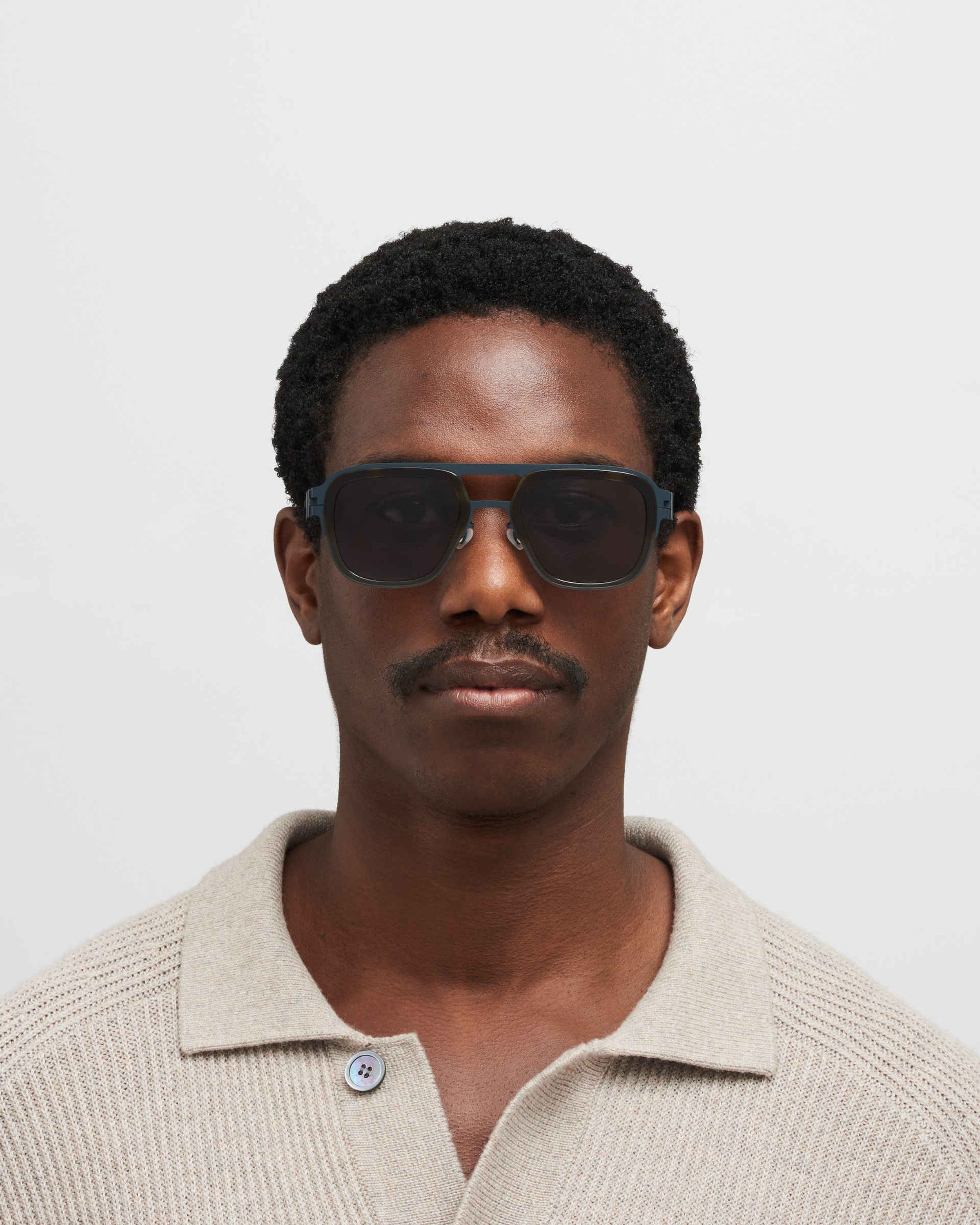 MYKITA KNOX A86 INDIGO/SANTIAGO GRADIENT Indigo/Santiago Gradient / Coolgrey Solid