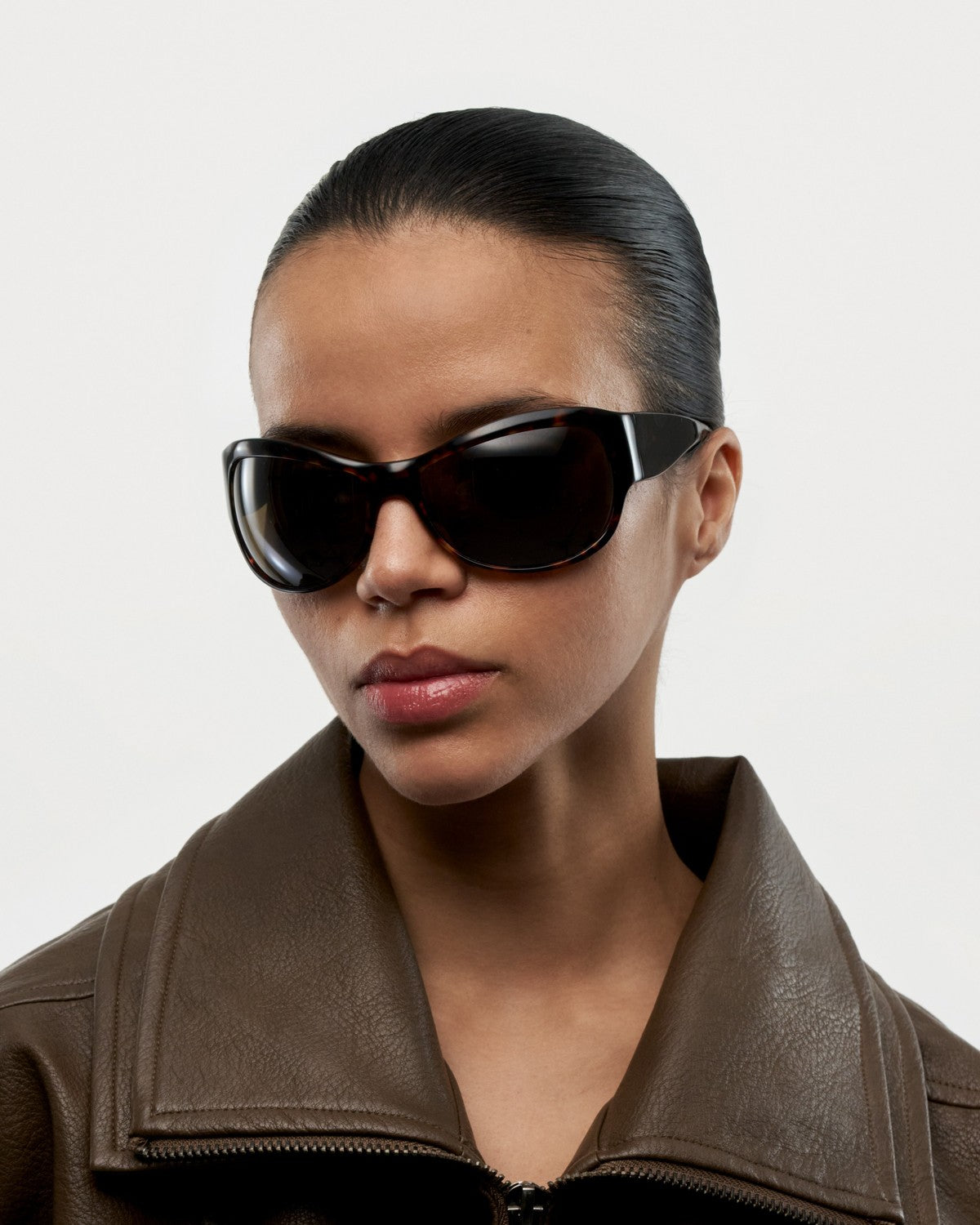 CHIMI Lilah Deep Tortoise Brown Deep Tortoise / Brown