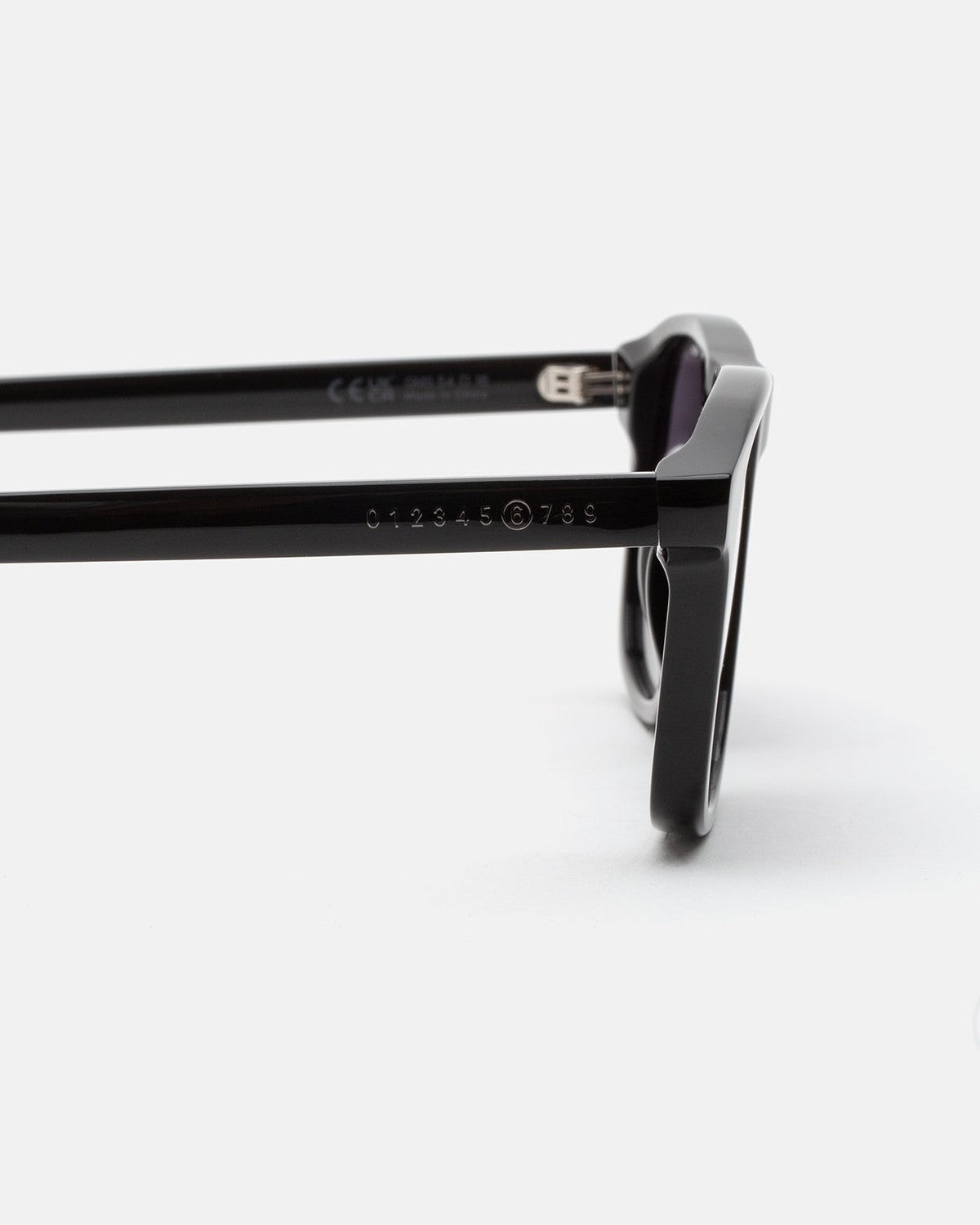 MM6 Maison Margiela Lunettes 8 Noires Black / Black