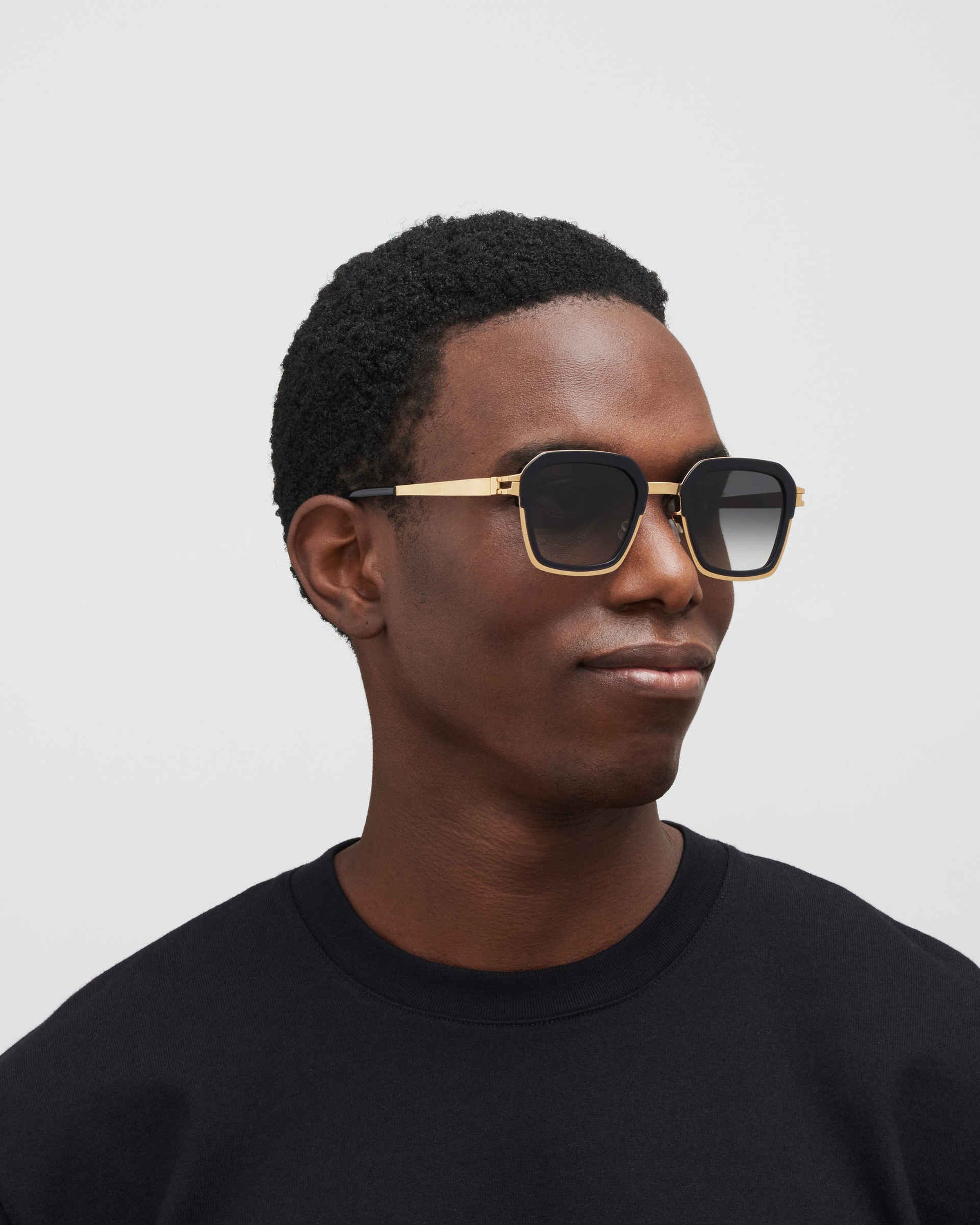 MYKITA MISTY A76 GLOSSY GOLD/MILKY INDIGO Glossy Gold/Milky Indigo / Raw Black Gradient