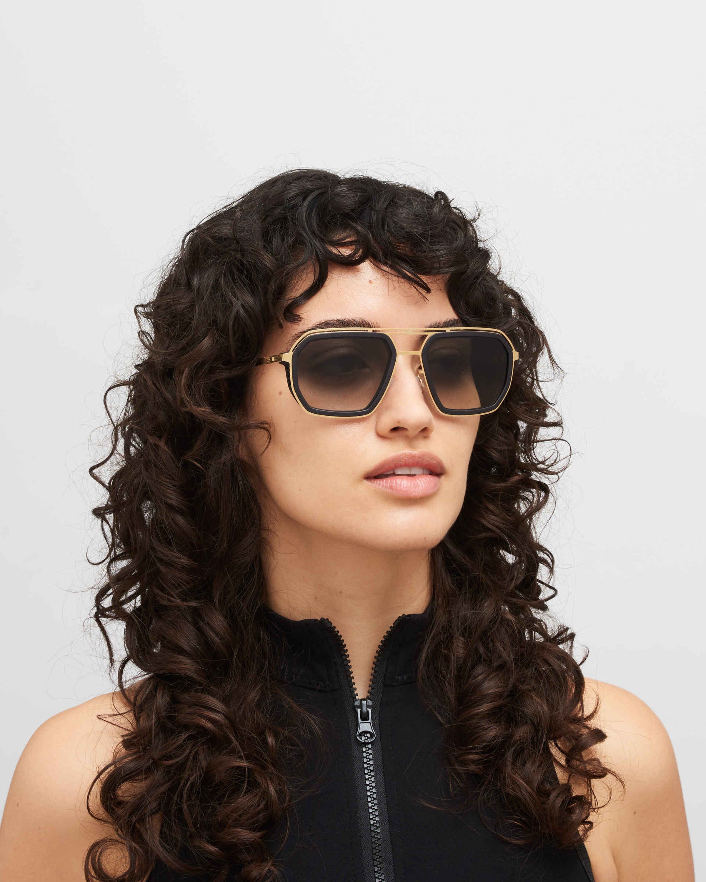 MYKITA MOJAVE MH7 PITCH BLACK/GLOSSY GOLD Pitch Black/Glossy Gold / Rawblack Gradient