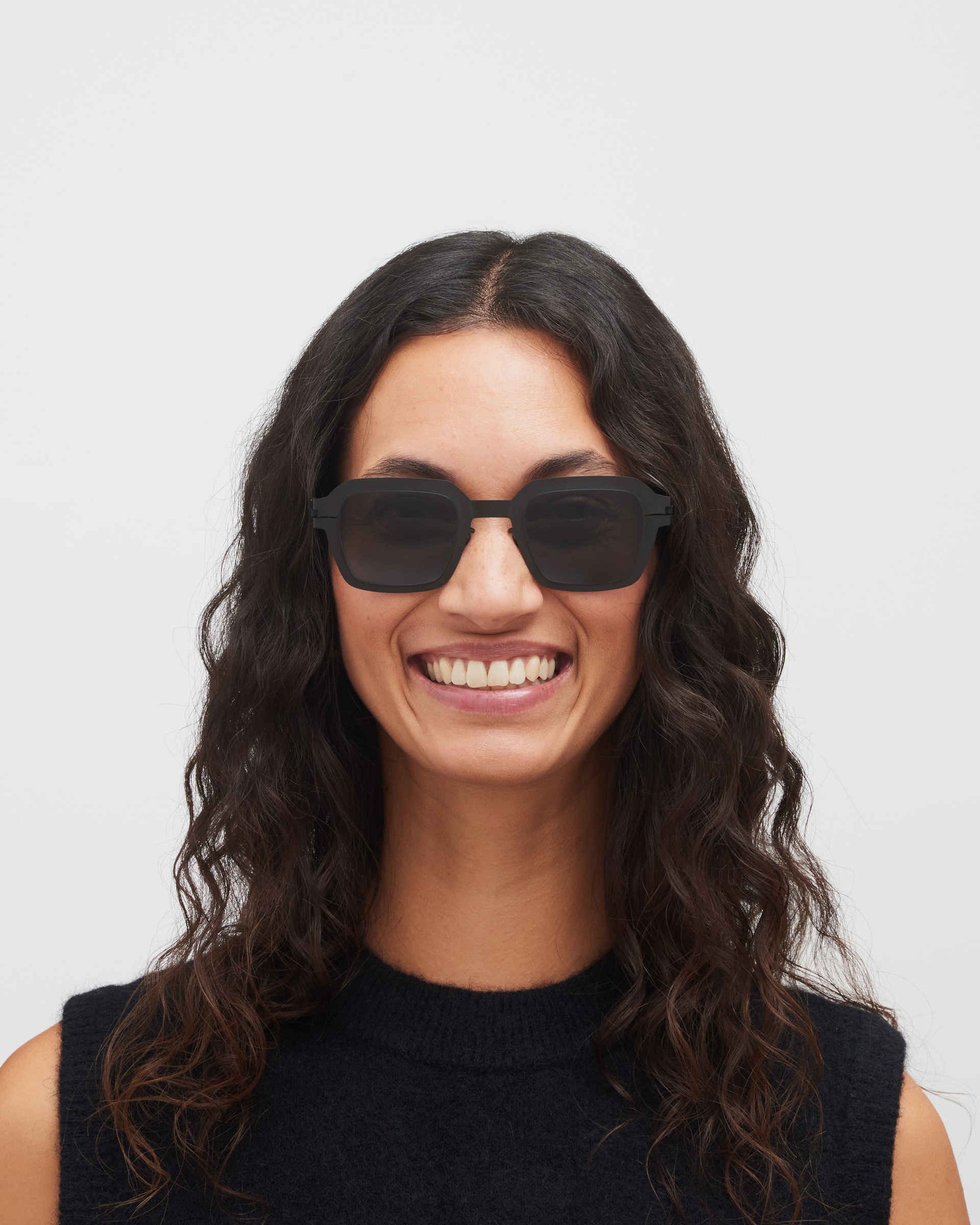 MYKITA MOTT BLACK Black / Darkgrey Solid