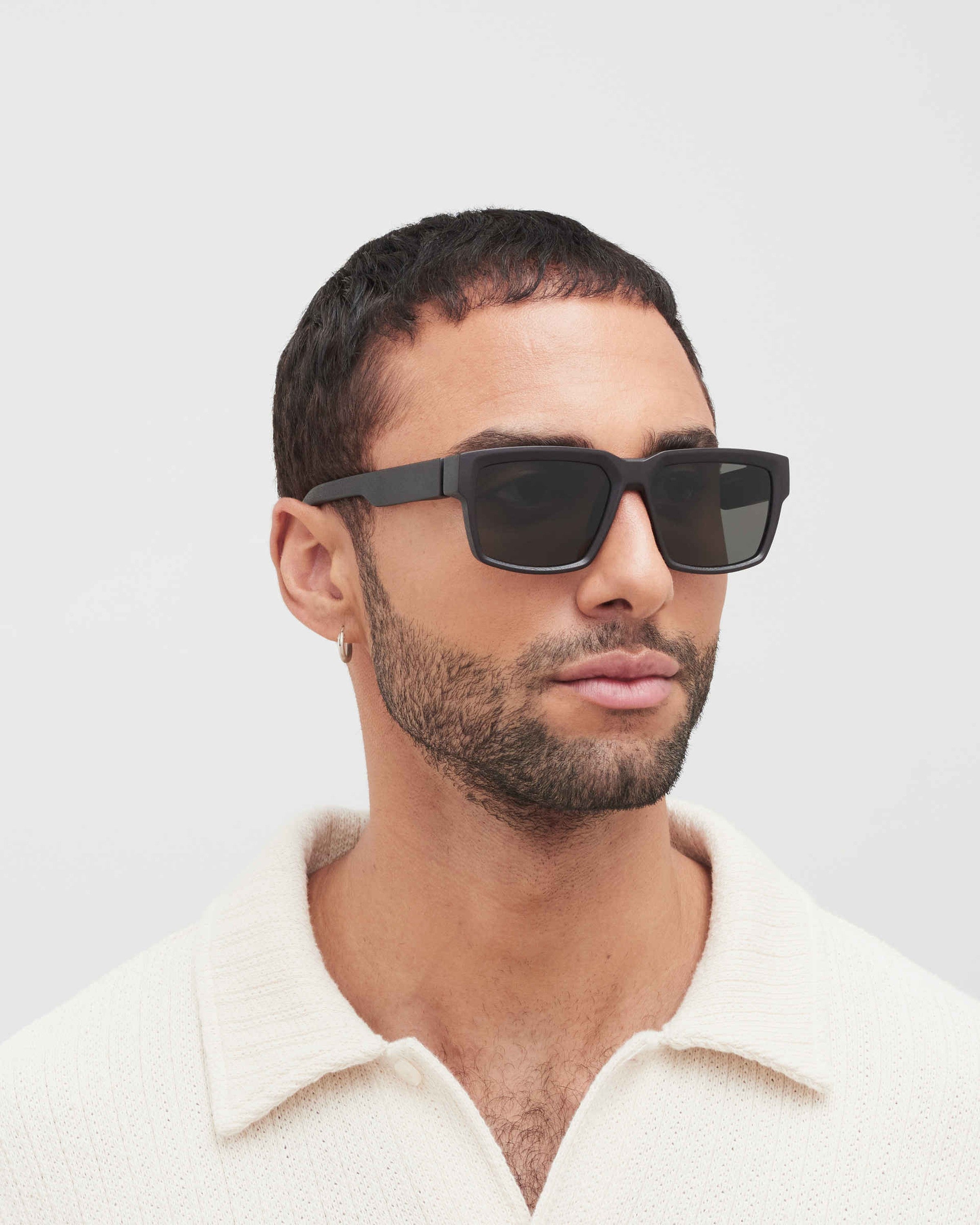 MYKITA MUSK MD1 PITCH BLACK Pitch Black / Darkgrey Solid