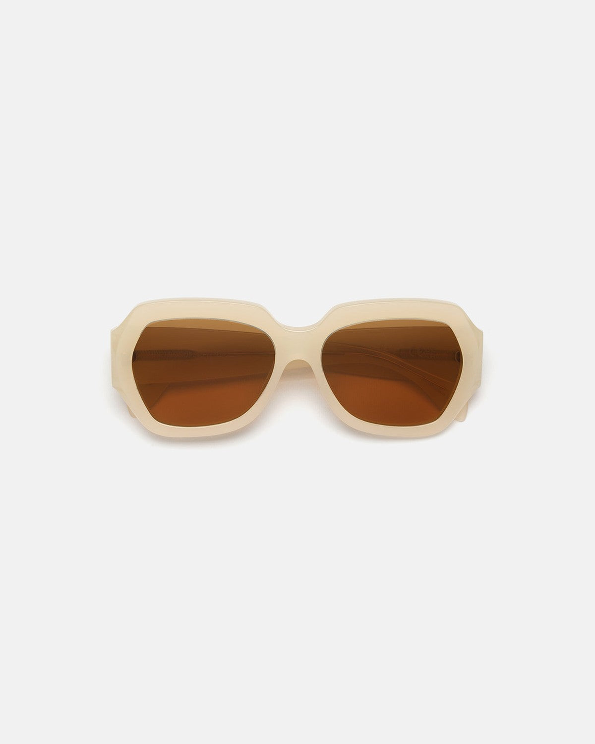 Front view of RETROSUPERFUTURE Nala Cremoso sunglasses.
