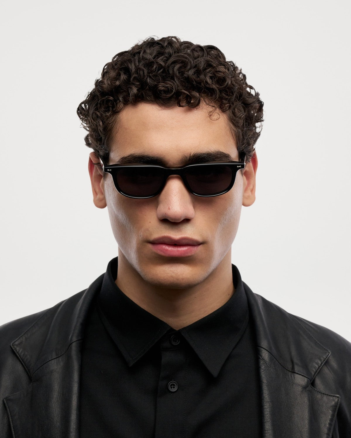 CHIMI Novis Coal Black Black Coal Black / Black