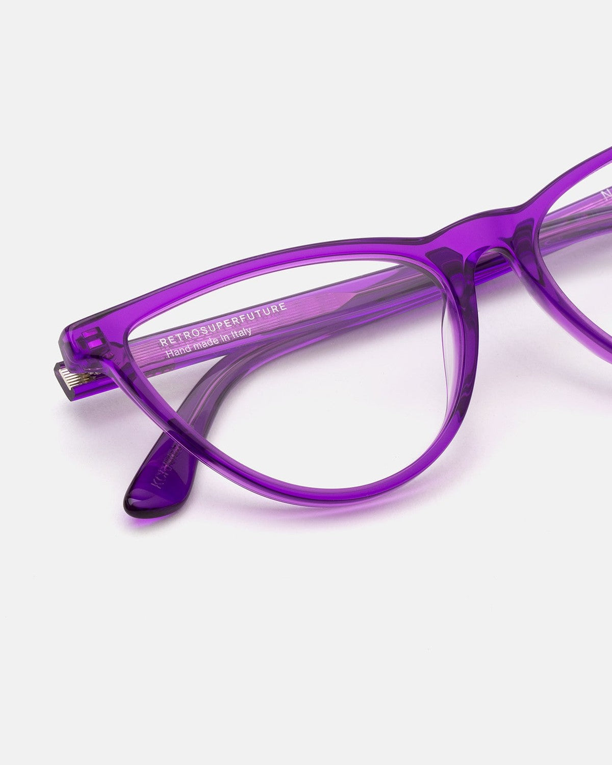 Close-up of the temple and hinge on RETROSUPERFUTURE Numero 135 Violissimo sunglasses.