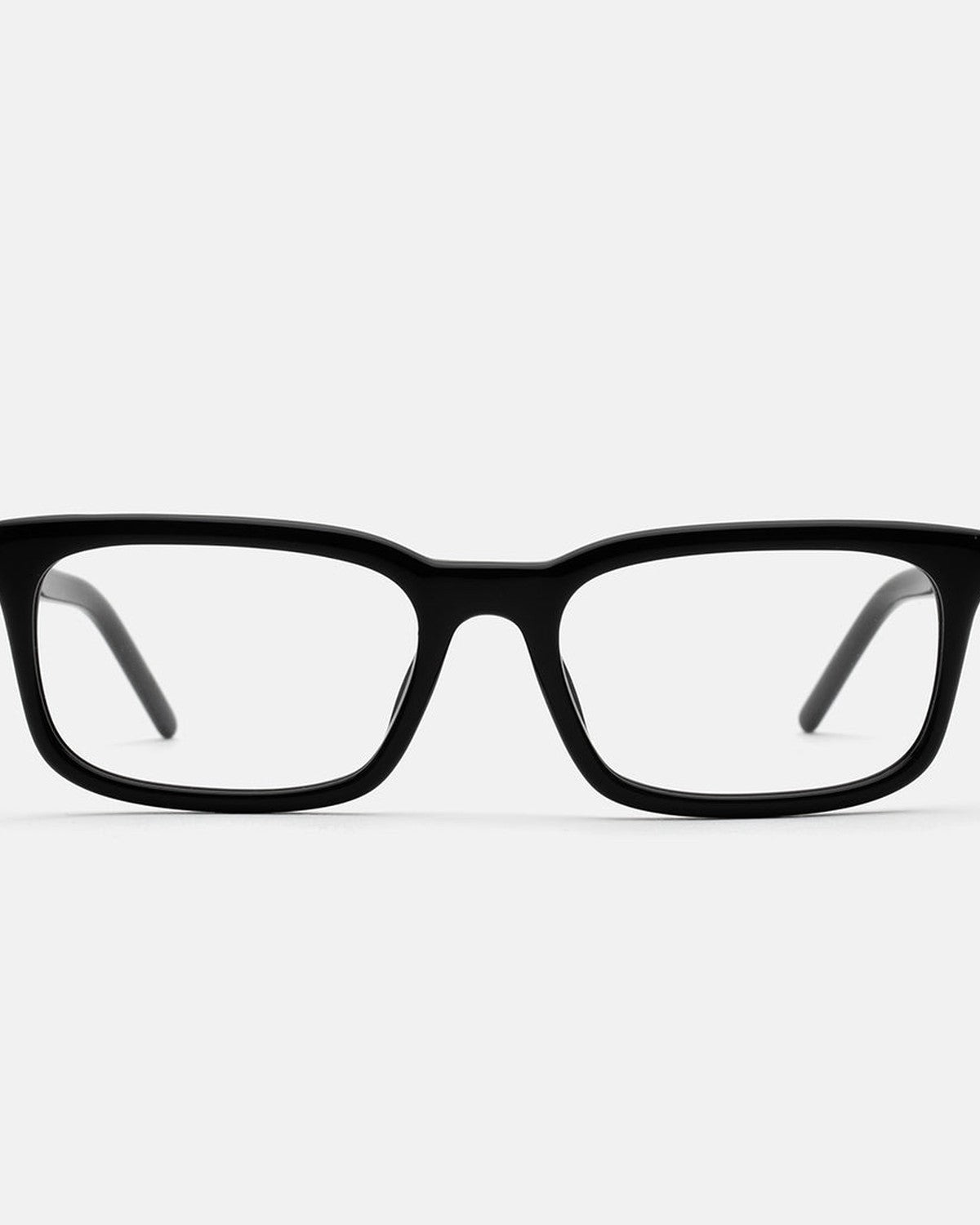 Straight-on front view of RETROSUPERFUTURE Numero 146 Nero sunglasses.