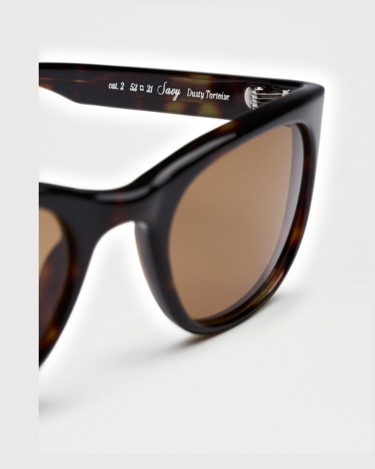 CHIMI Savy Tortoise Brown Tortoise / Brown