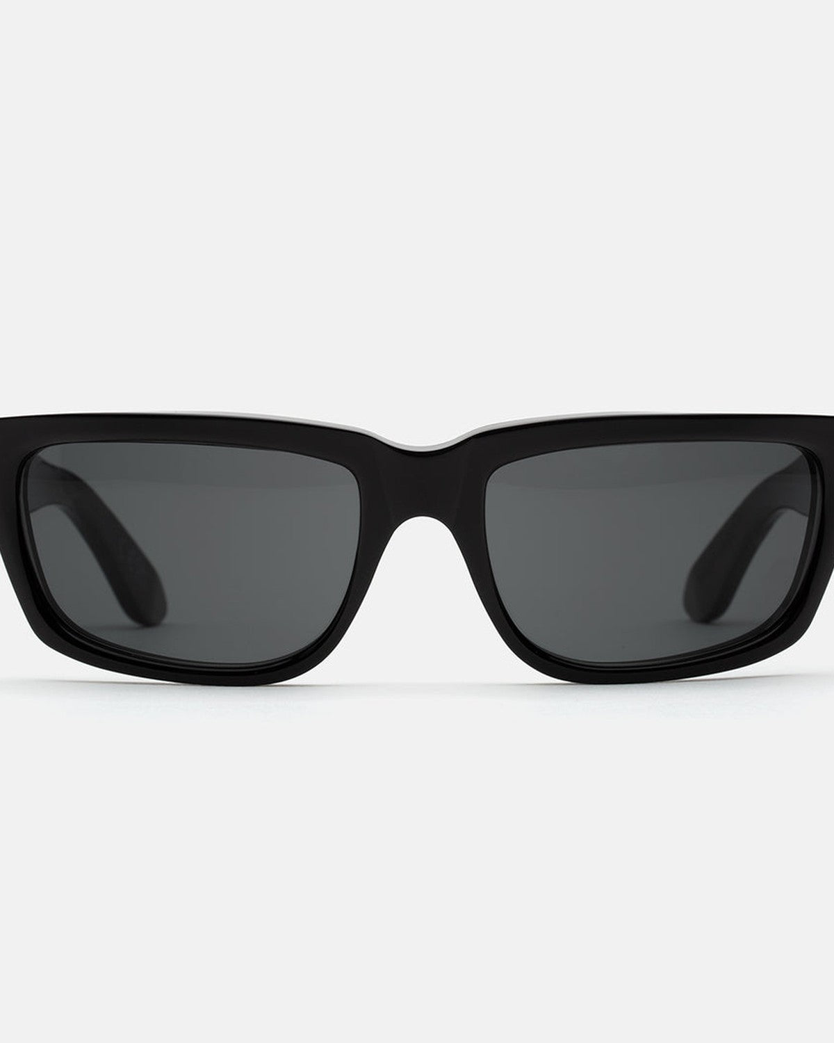 Straight-on front view of RETROSUPERFUTURE Thelonius Black sunglasses.