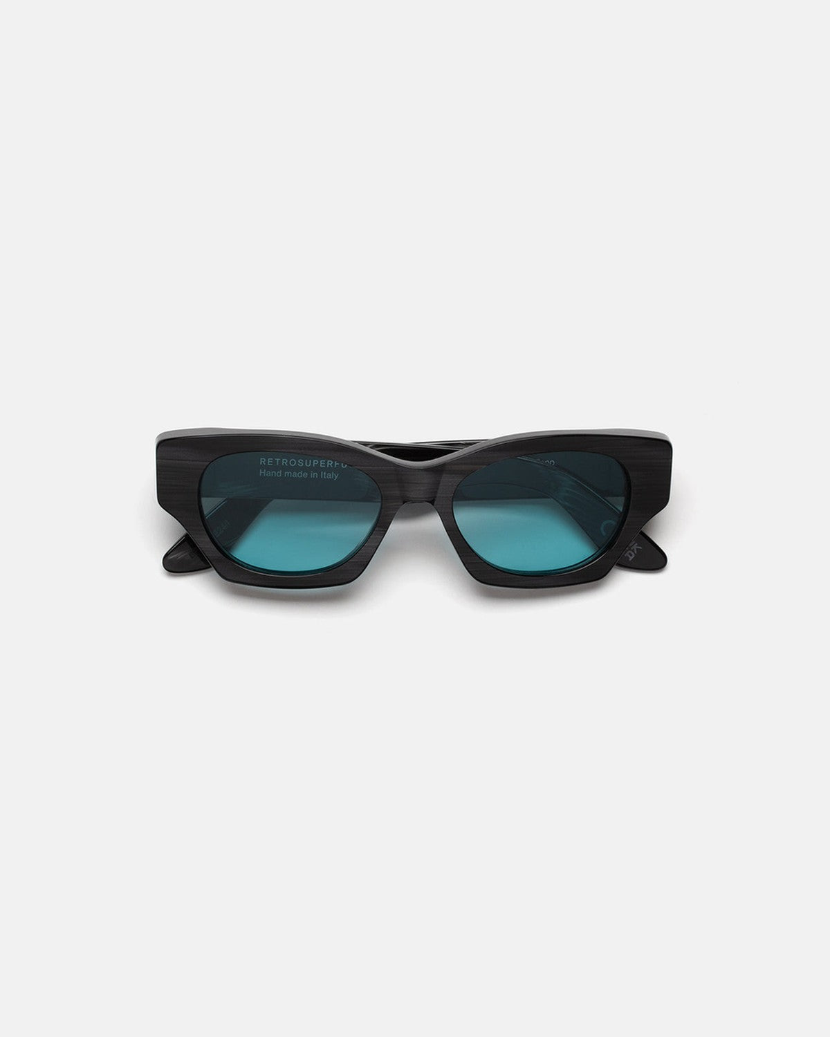Front view of RETROSUPERFUTURE Tono Fiammato sunglasses.