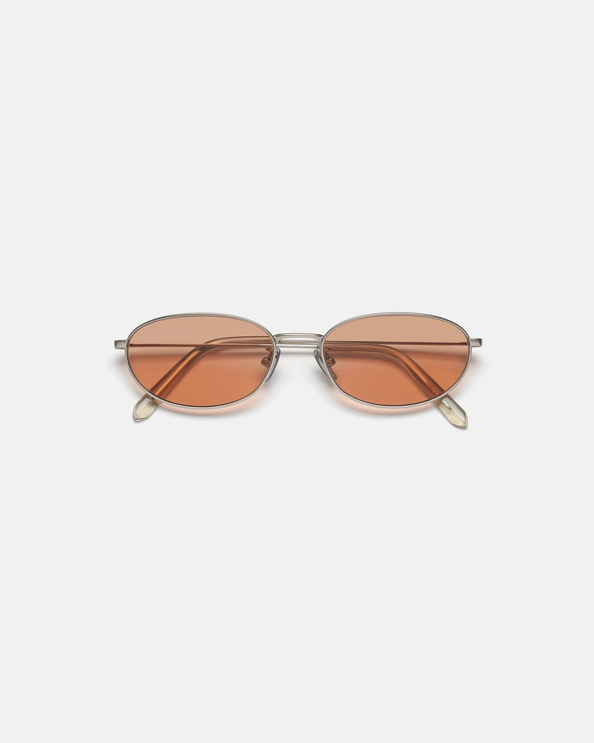 Front view of RETROSUPERFUTURE Uovo Nebbia Rosa sunglasses.