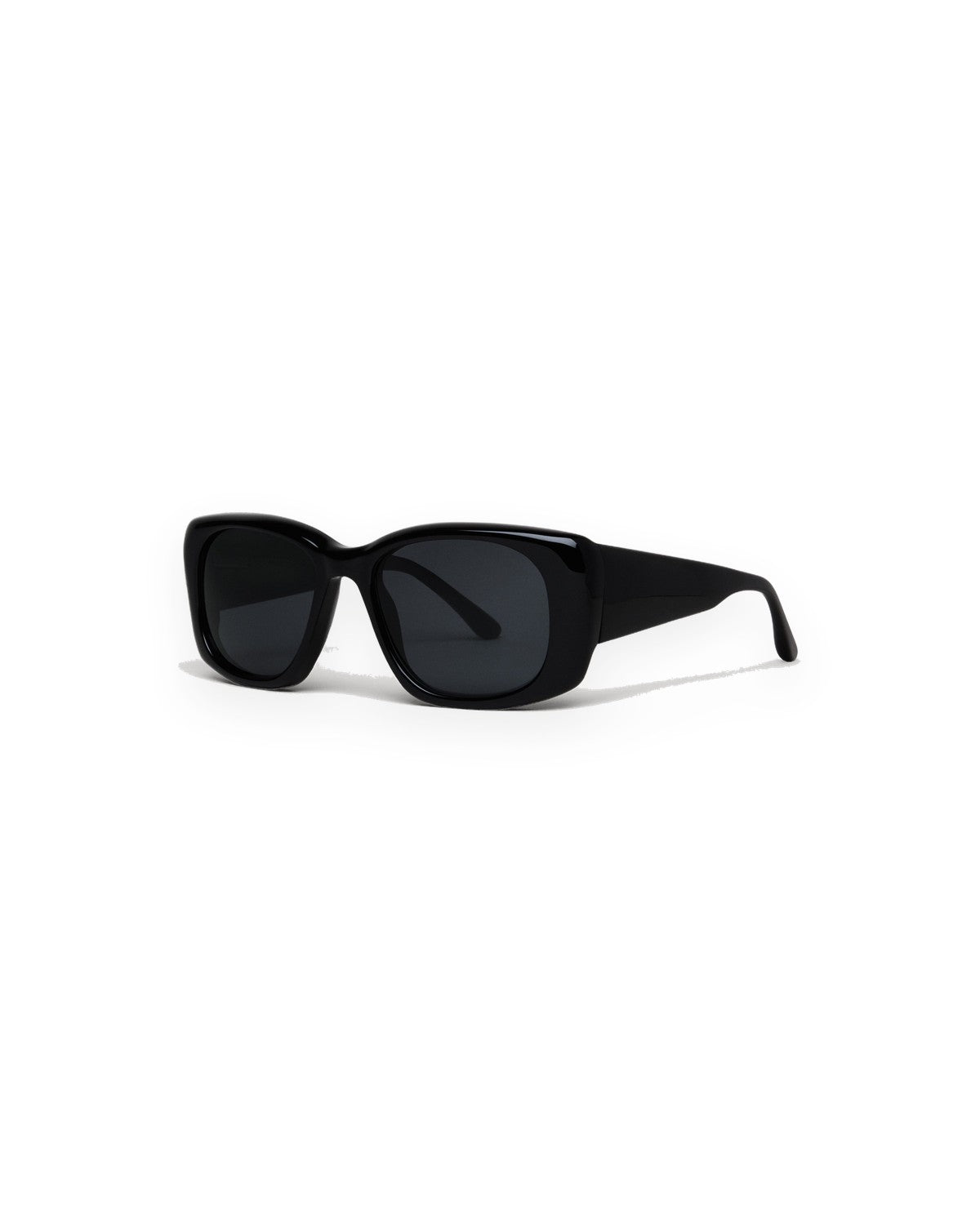 Angled view of CHIMI X15 Black Black sunglasses.